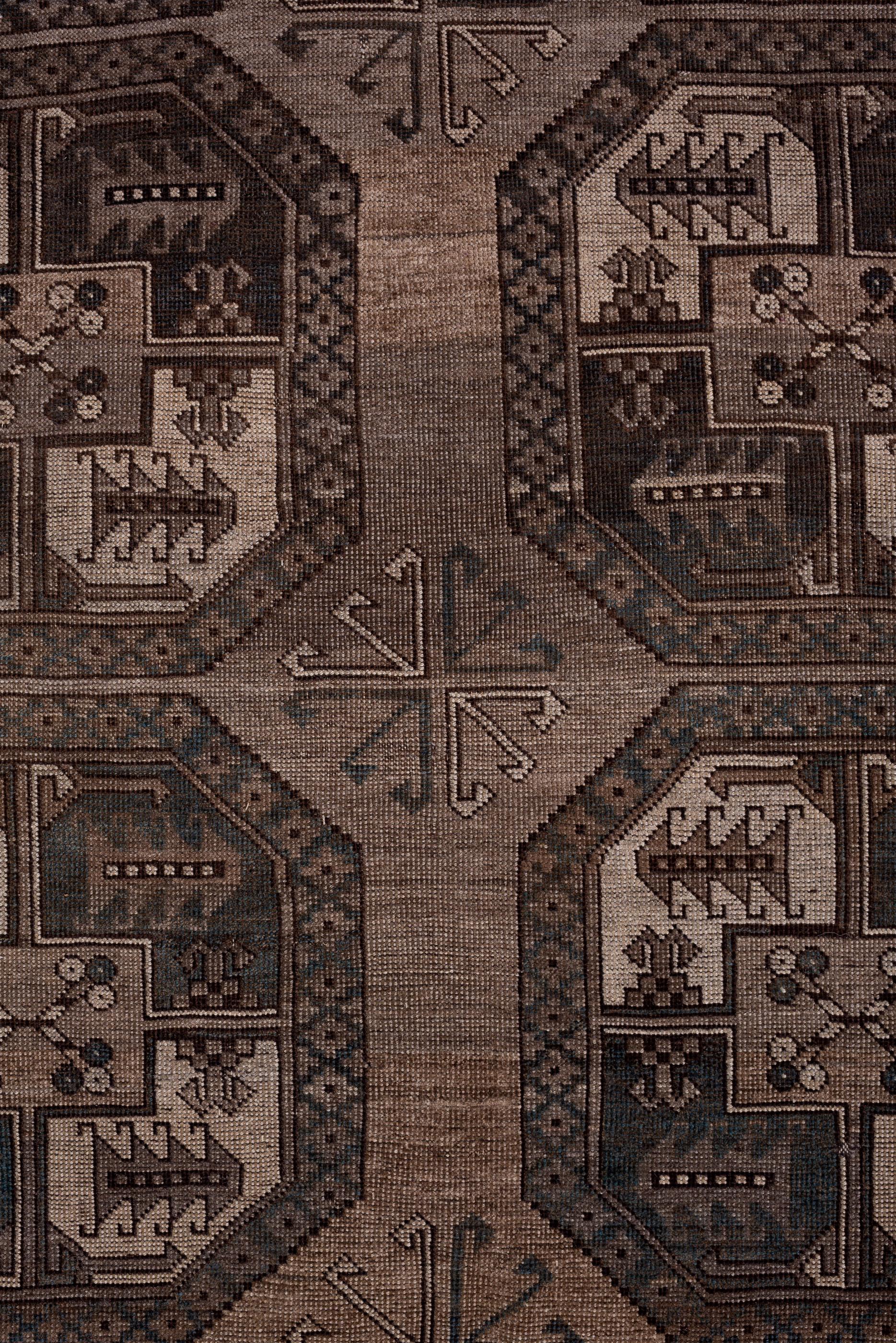 Tappeto afghano Ersari antico con campo marrone scuro In condizioni buone in vendita a New York, NY