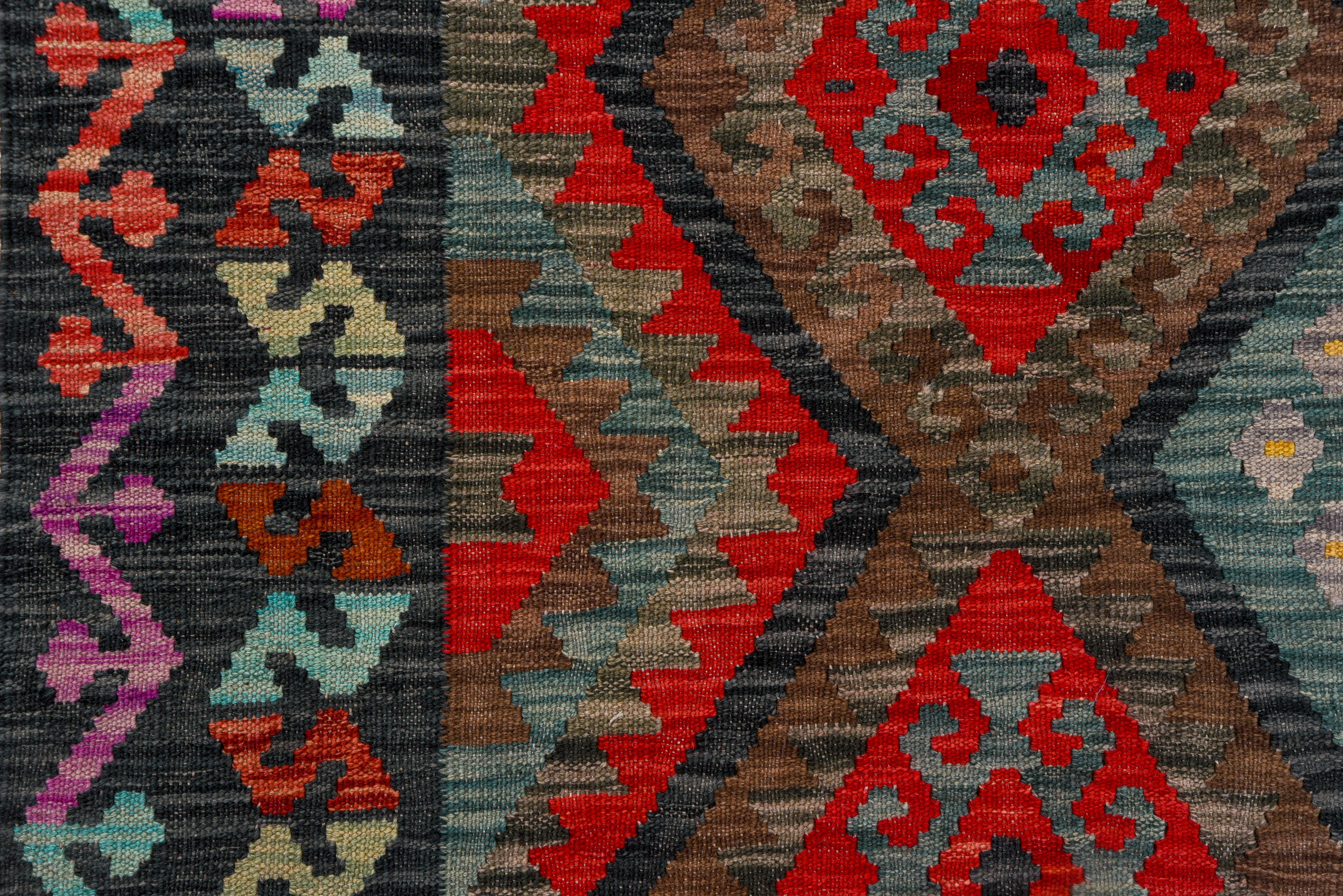 Kilim afgano a trama piatta multicolore in vendita 1