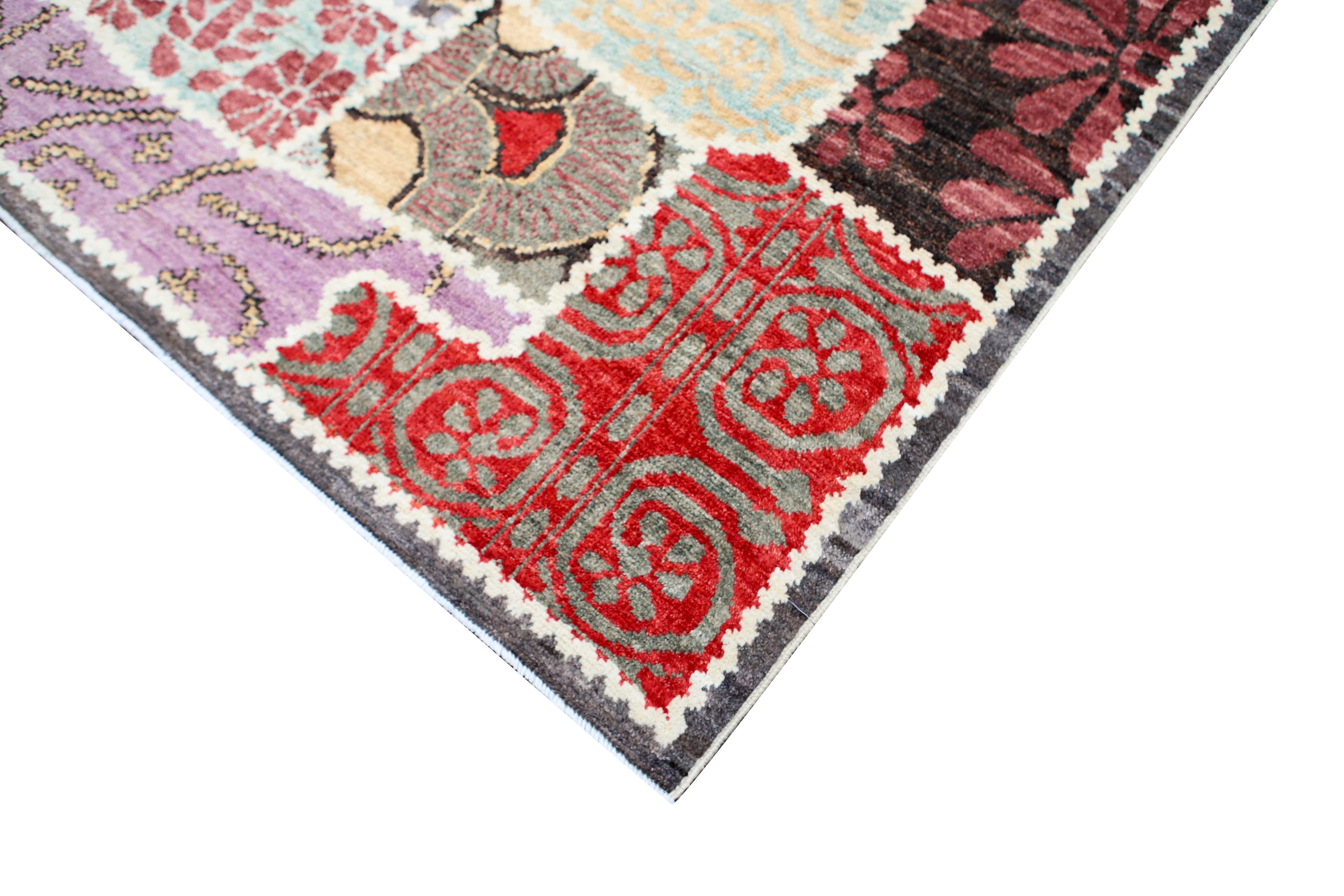 20ième siècle Tapis artisanal Afghan Patch en vente