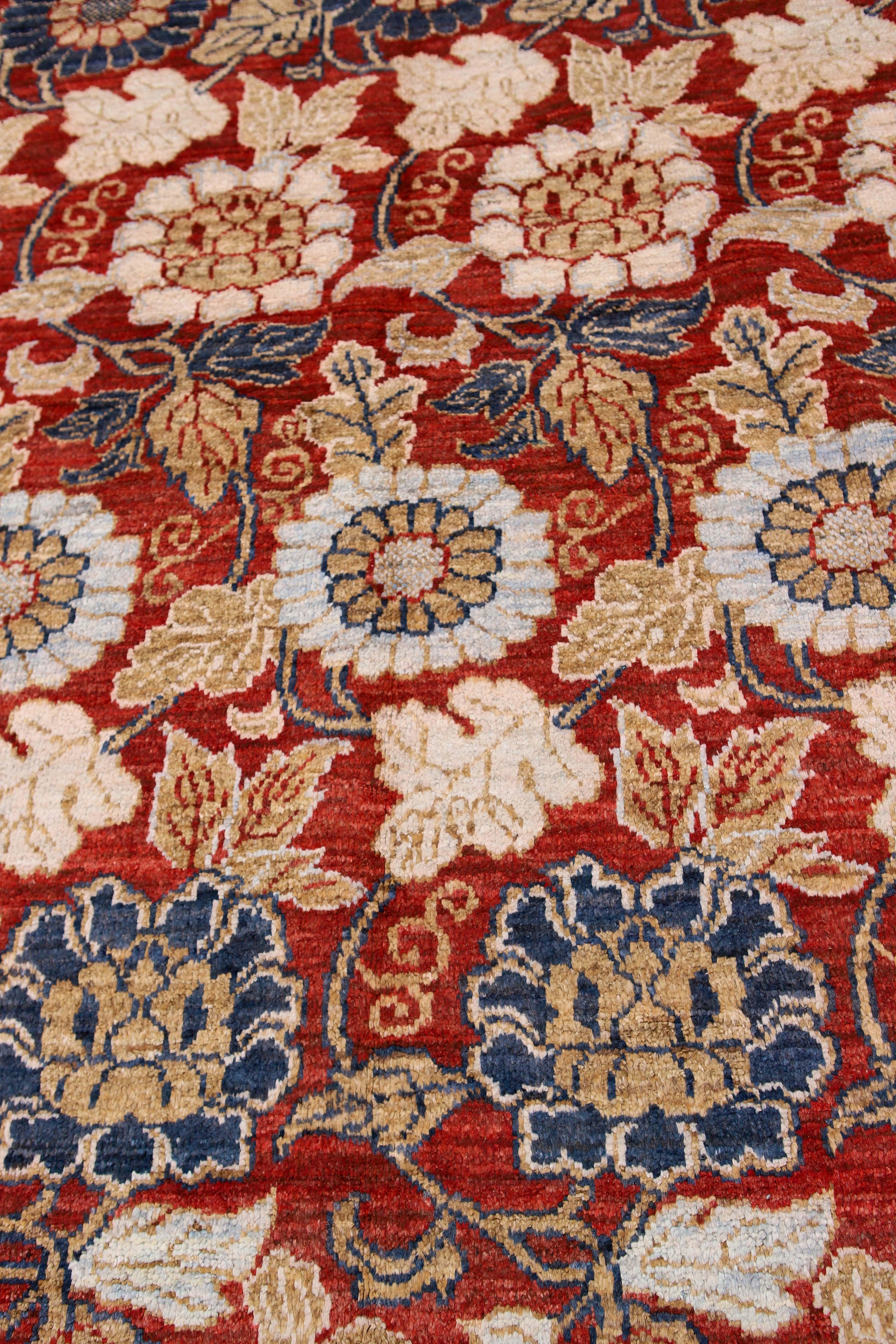 Afghan Red Floral Rug In Excellent Condition For Sale In Los Angeles, CA