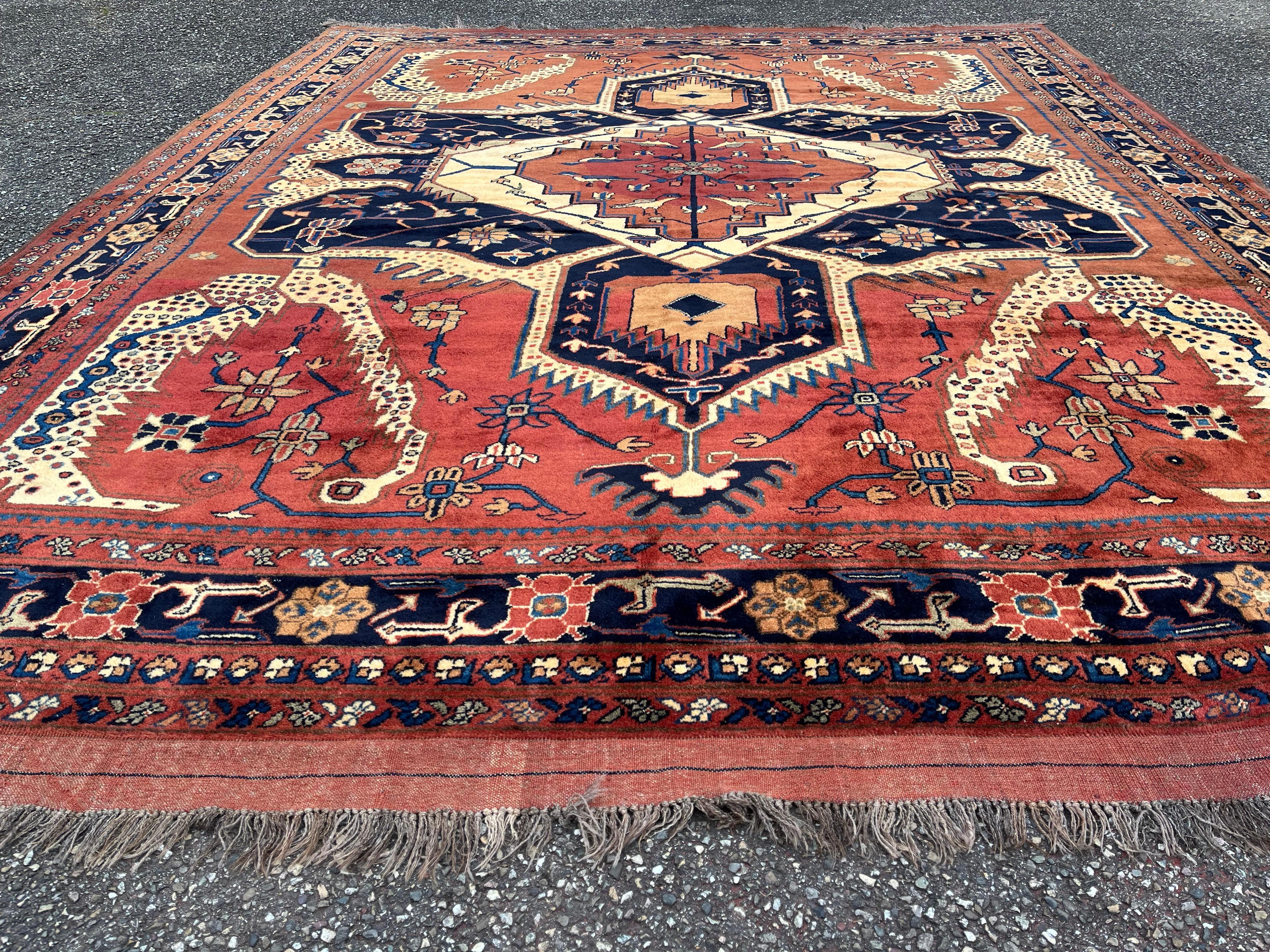 Afghanischer Teppich im Kargai-Design Heriz Serapi im Angebot 1