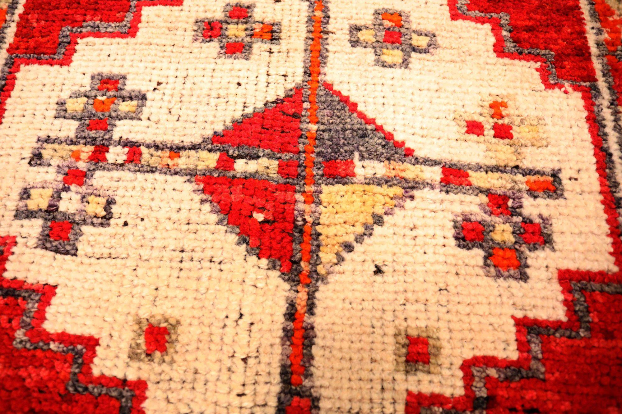Afghanistan Anatoly-Läufer - Wolle Elfenbeinrot Design - 93498 (Stammeskunst) im Angebot