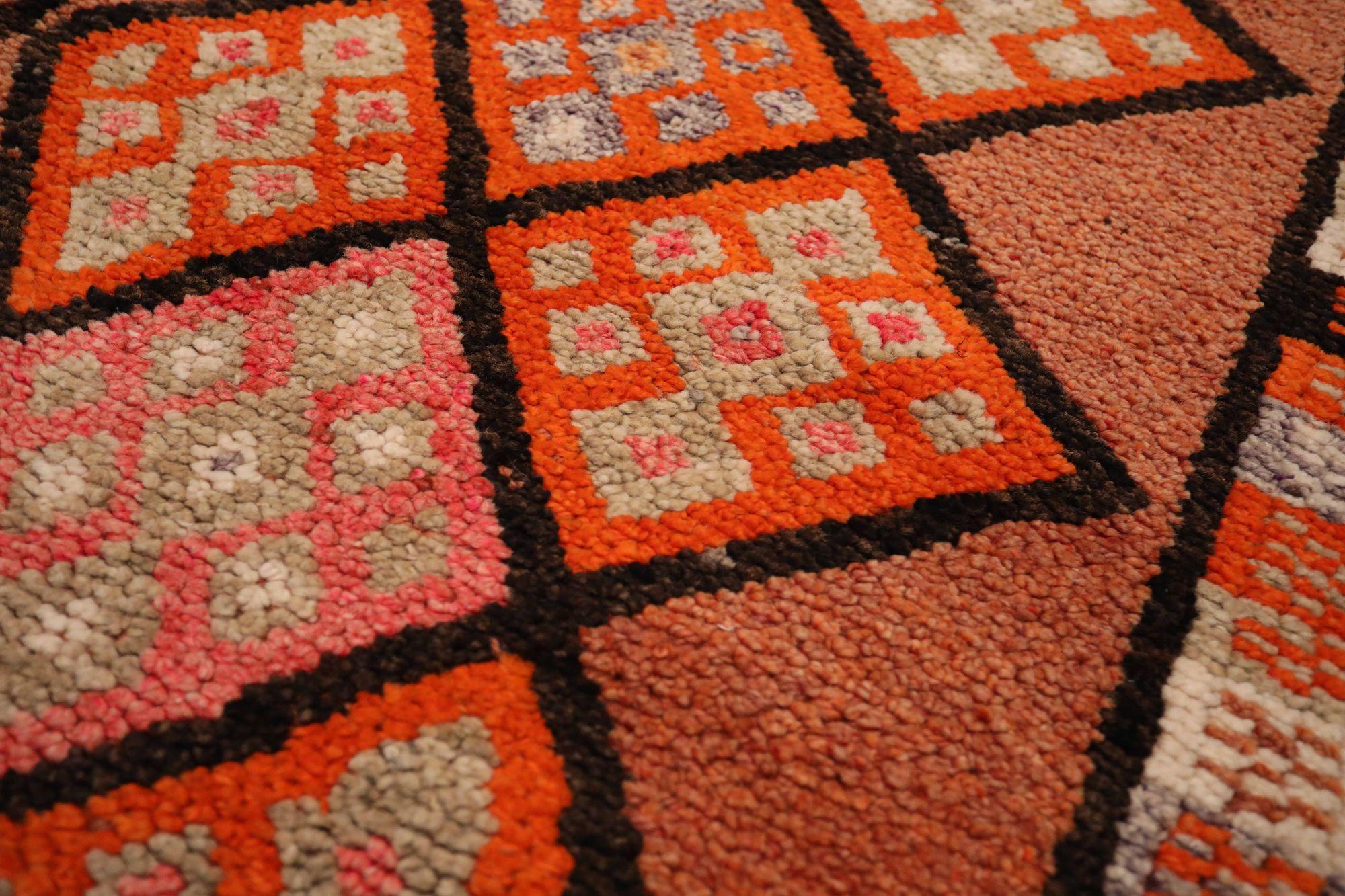 Hand-Knotted Afghanistan Anatoly Runner Rug - Wool Ivory Red Design - 93510 For Sale