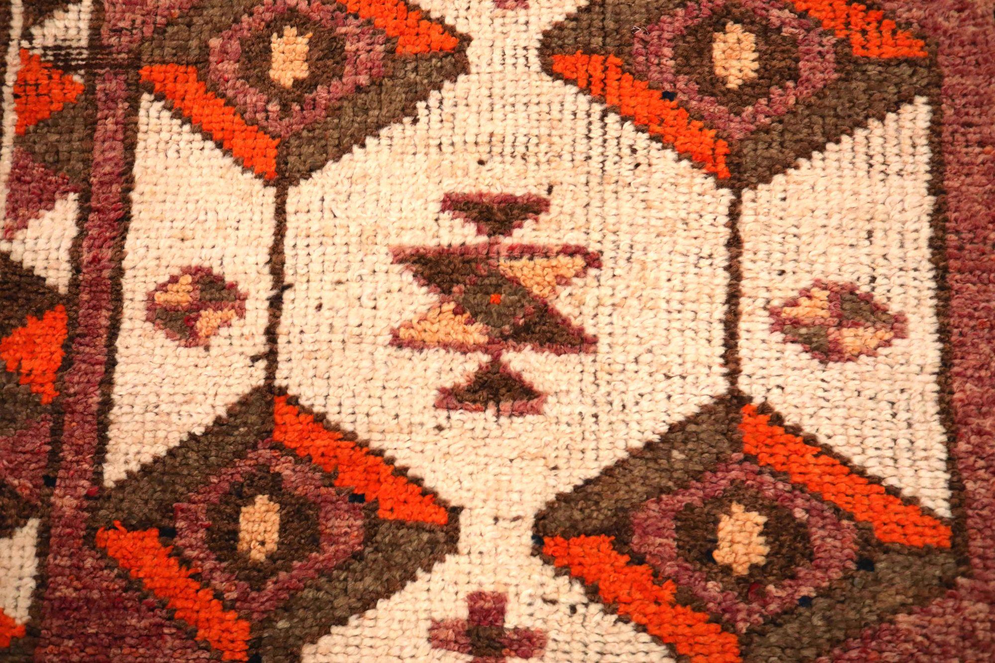 Afghanistan Anatoly-Läufer - Wolle Elfenbeinrot Design - 93563 (Stammeskunst) im Angebot
