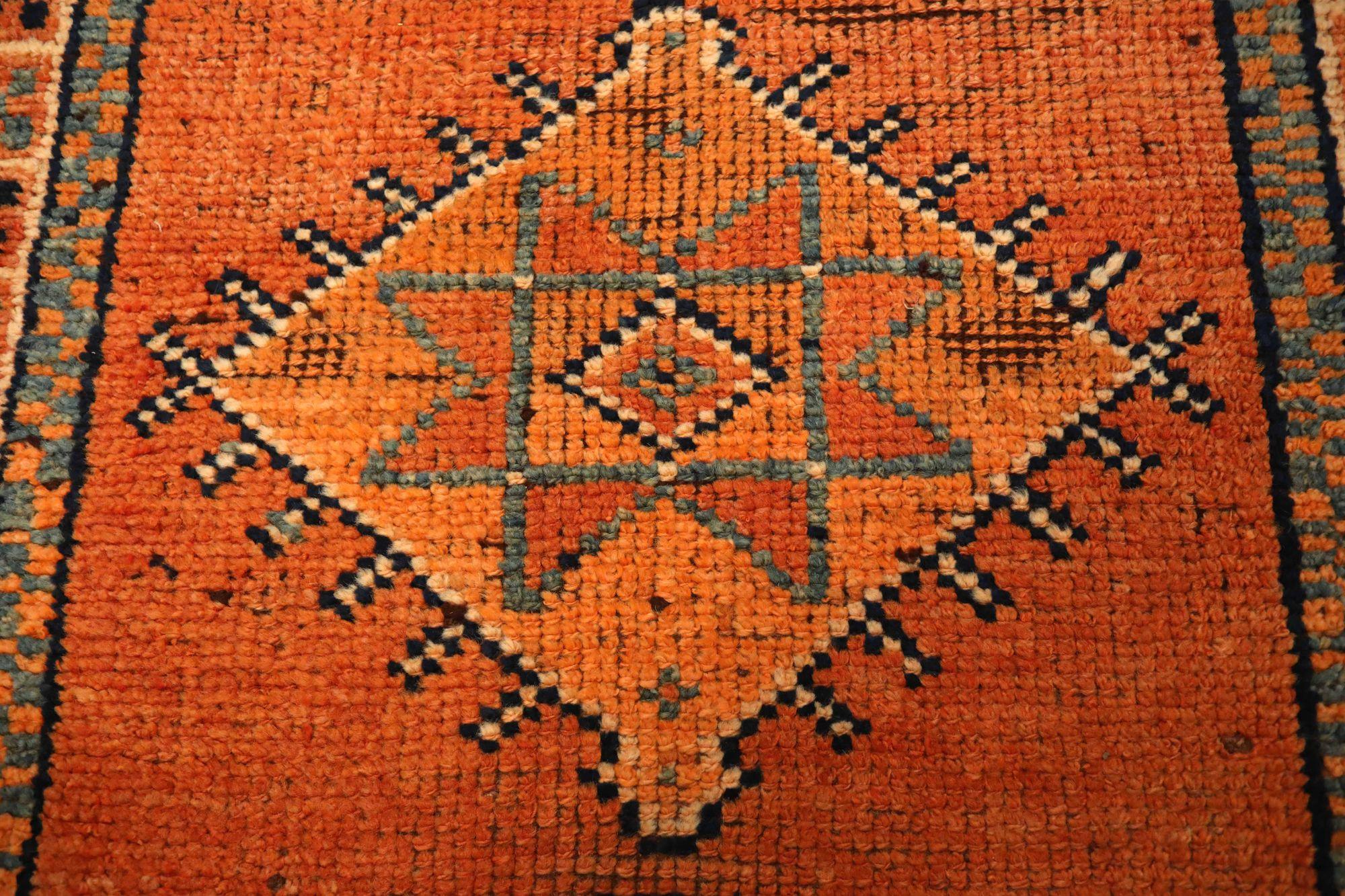 Afghanistan Anatoly-Läufer - Wolle Orange Rot Design - 93503 (Stammeskunst) im Angebot