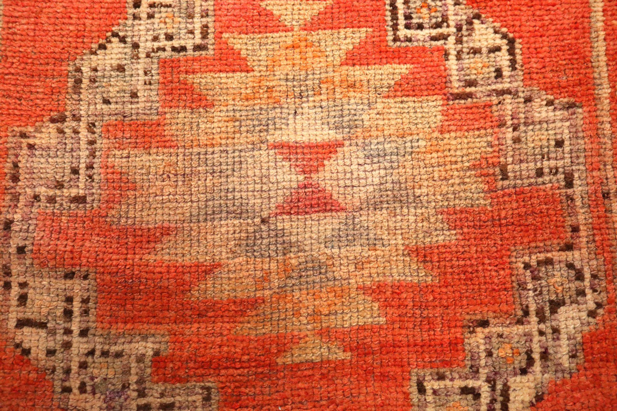 Tapis de course Anatoly d'Afghanistan en laine orange rouge jaune - 93463 Excellent état - En vente à Dallas, TX