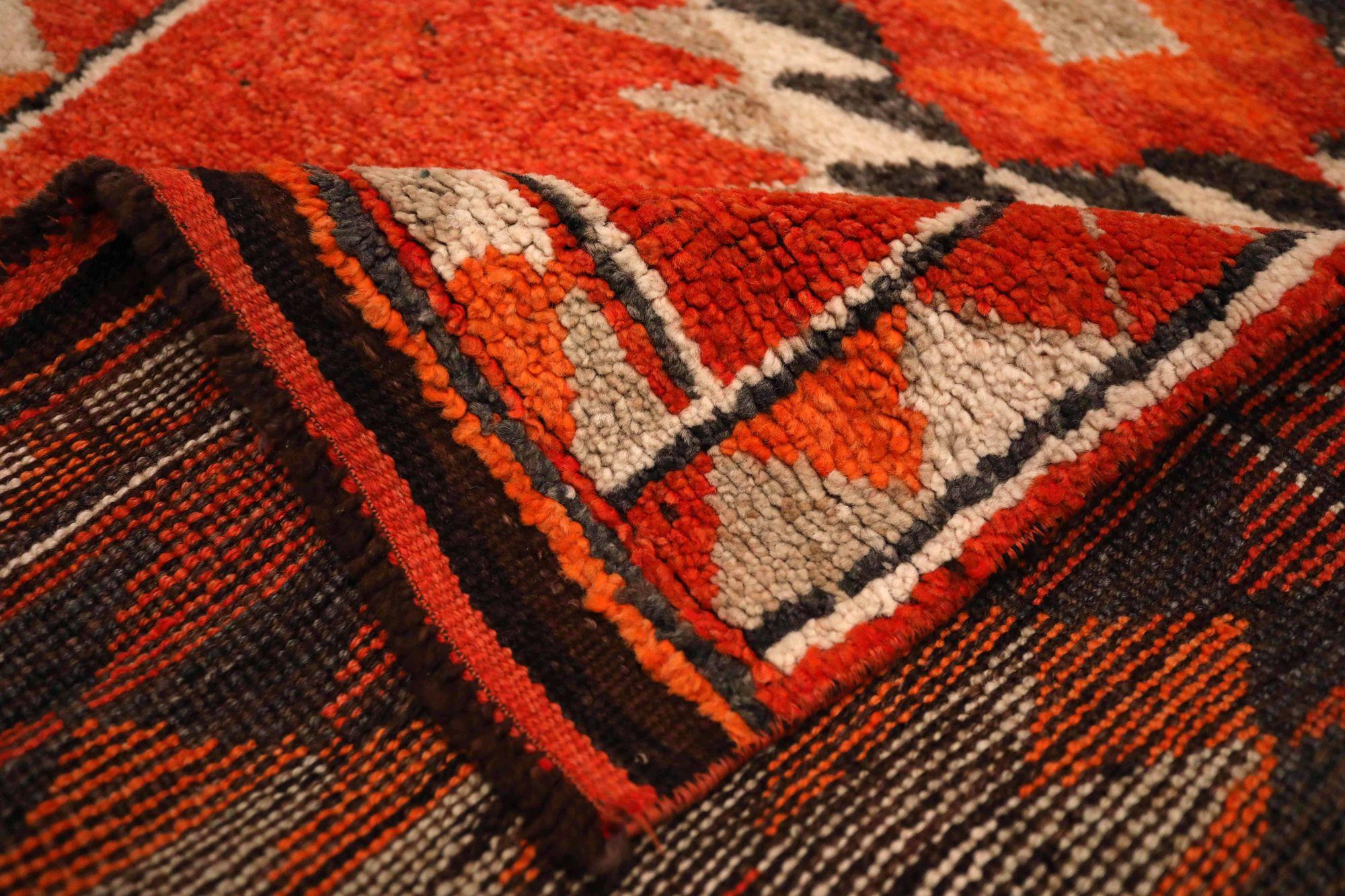 Afghanistan Anatoly-Läufer - Wolle Rot Design - 93469 (Stammeskunst) im Angebot
