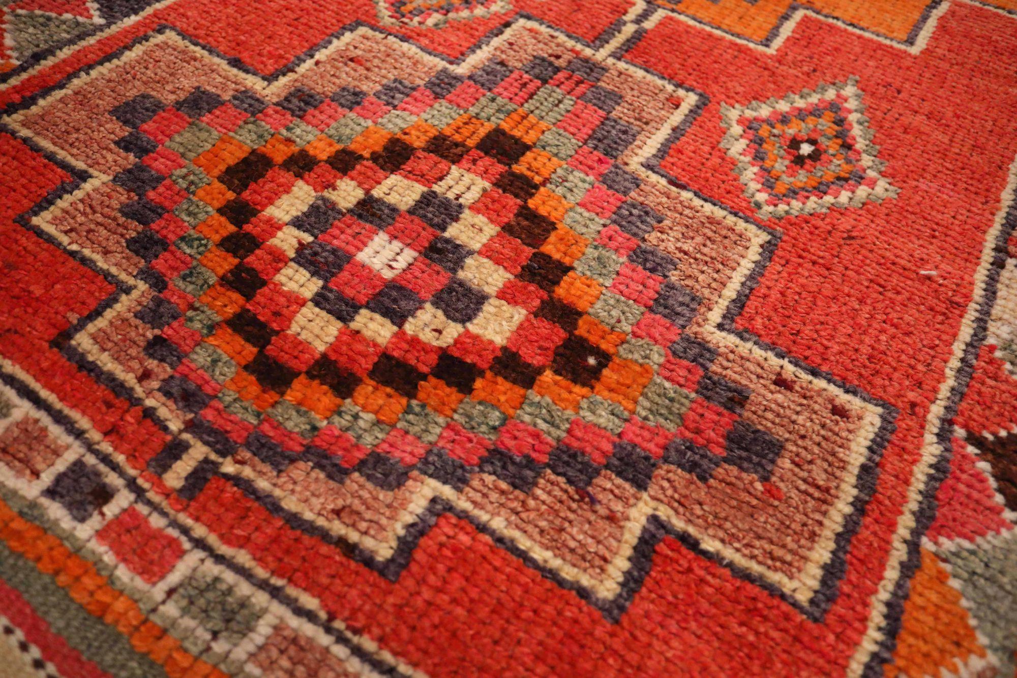Afghanistan Anatoly-Läufer - Wolle Rot Design - 93480 (Stammeskunst) im Angebot