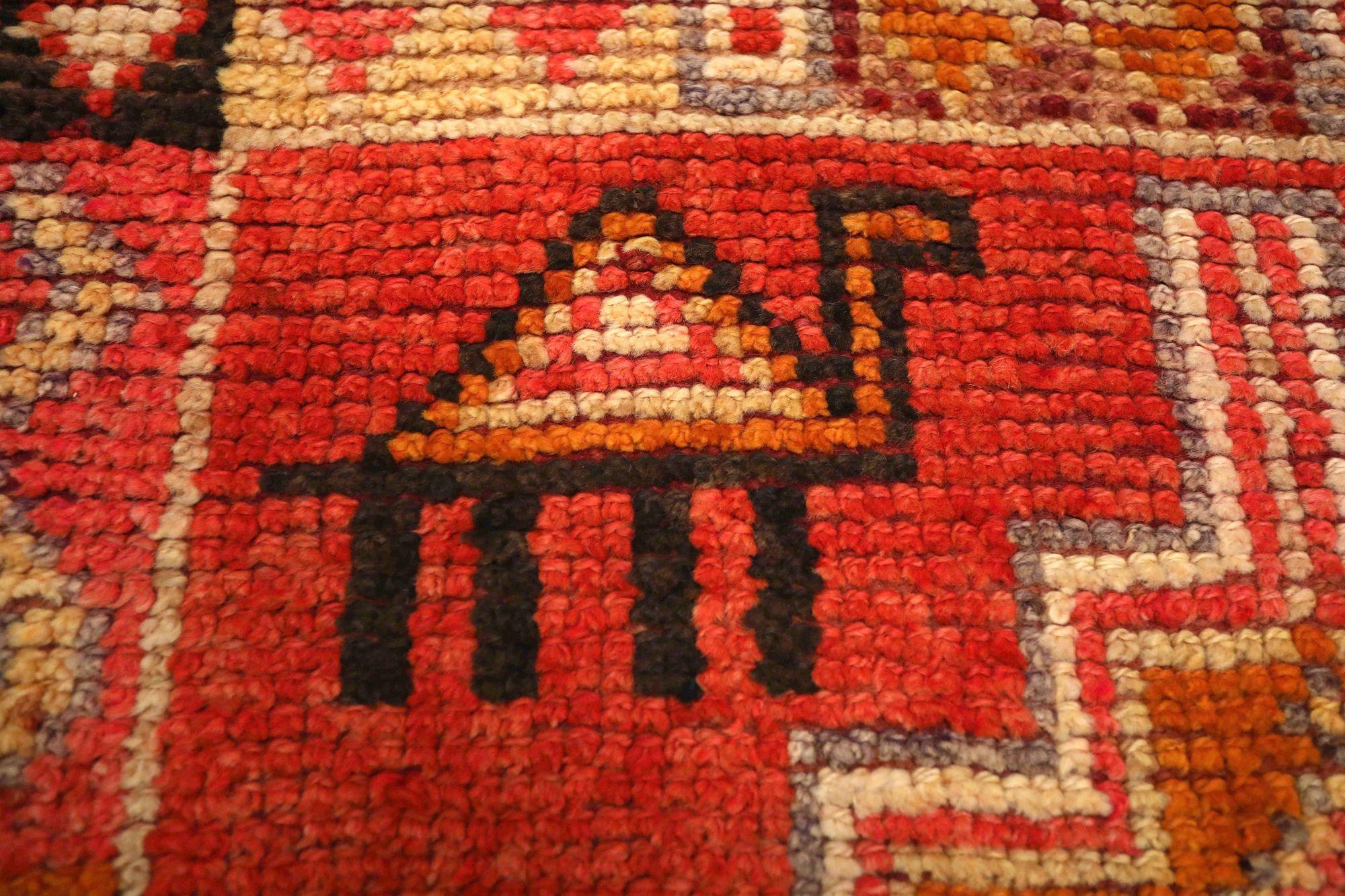 Afghanistan Anatoly-Läufer - Wolle Rot Design - 93527 (Stammeskunst) im Angebot
