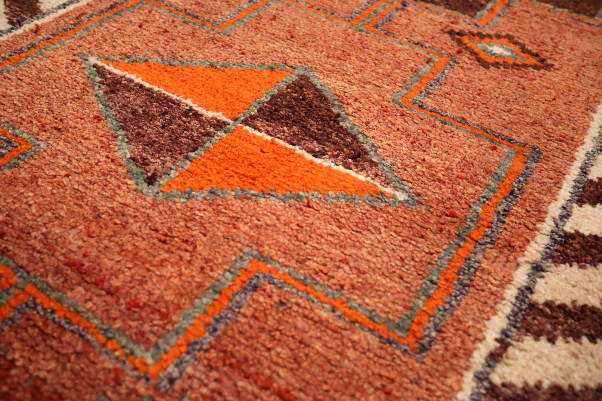 Tappeto Afghanistan Anatoly Runner - Design rosso lana - 93558 In condizioni ottime in vendita a Dallas, TX