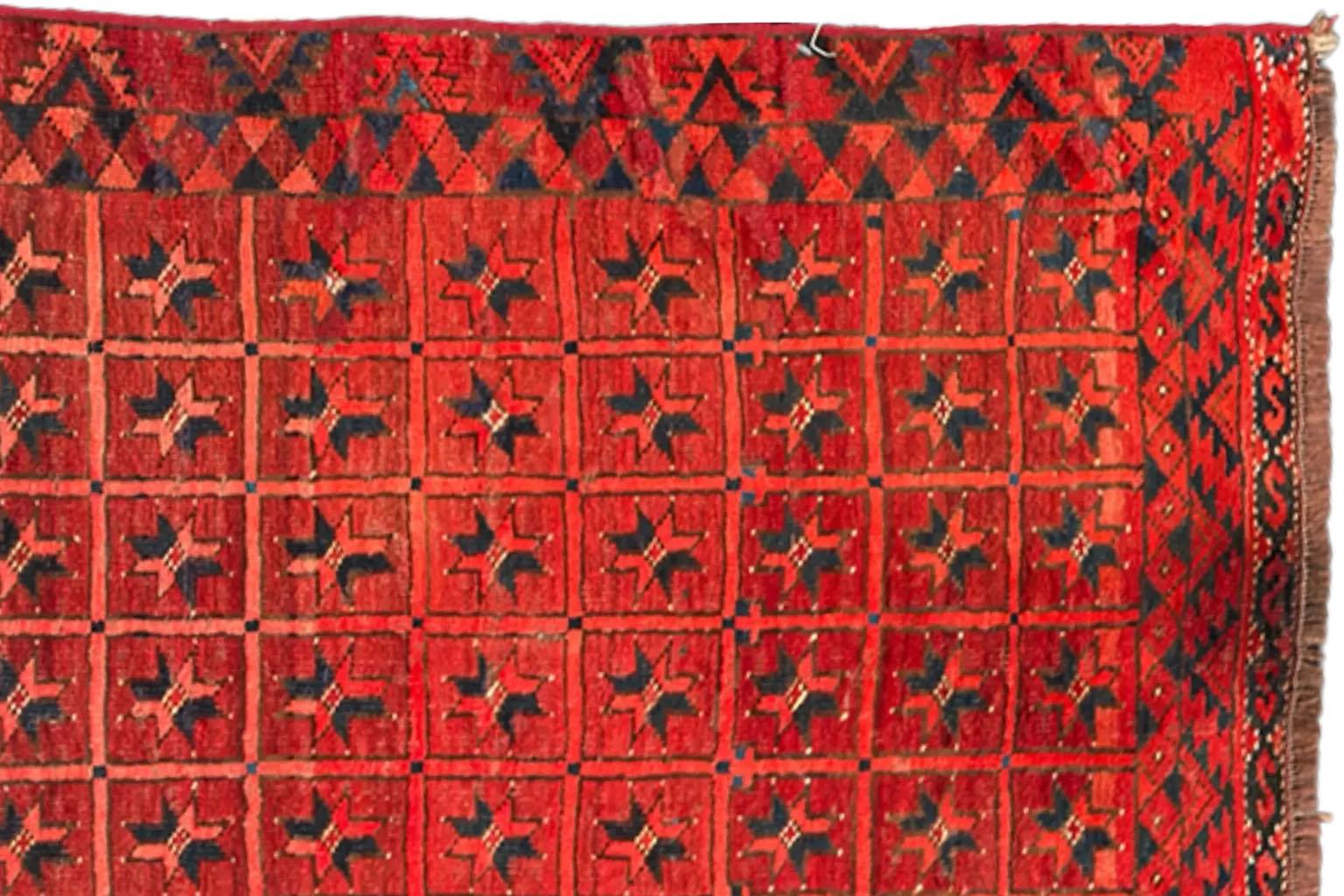 20th Century Afghanistan Bashir Small Rug Circa 1940 - Wool Brown Pink Red For Sale