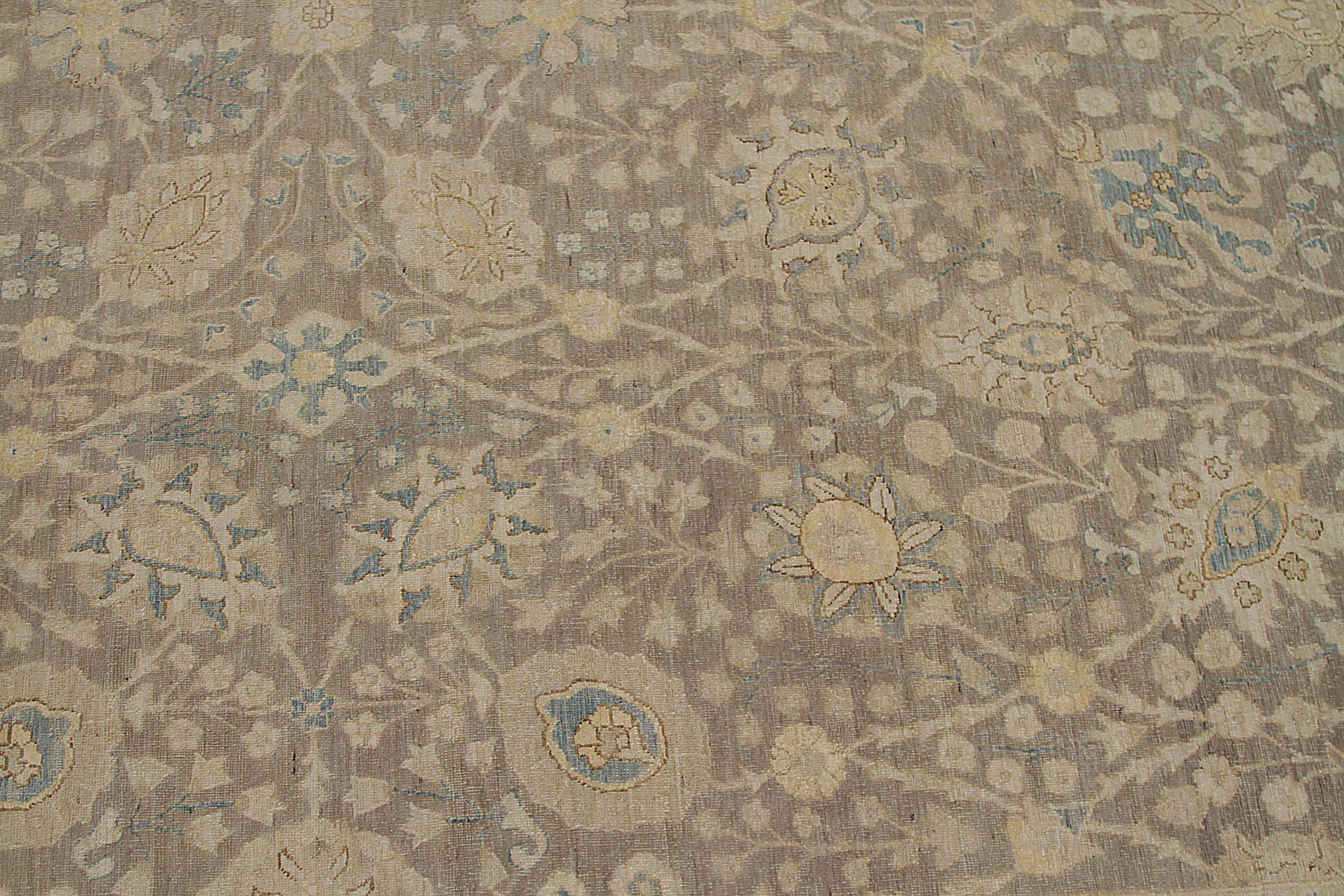 Afghanistan Haji Jalili Area Rugs CIRCA 1990 - Wolle Braun Elfenbein Design - 92414 (Stammeskunst) im Angebot