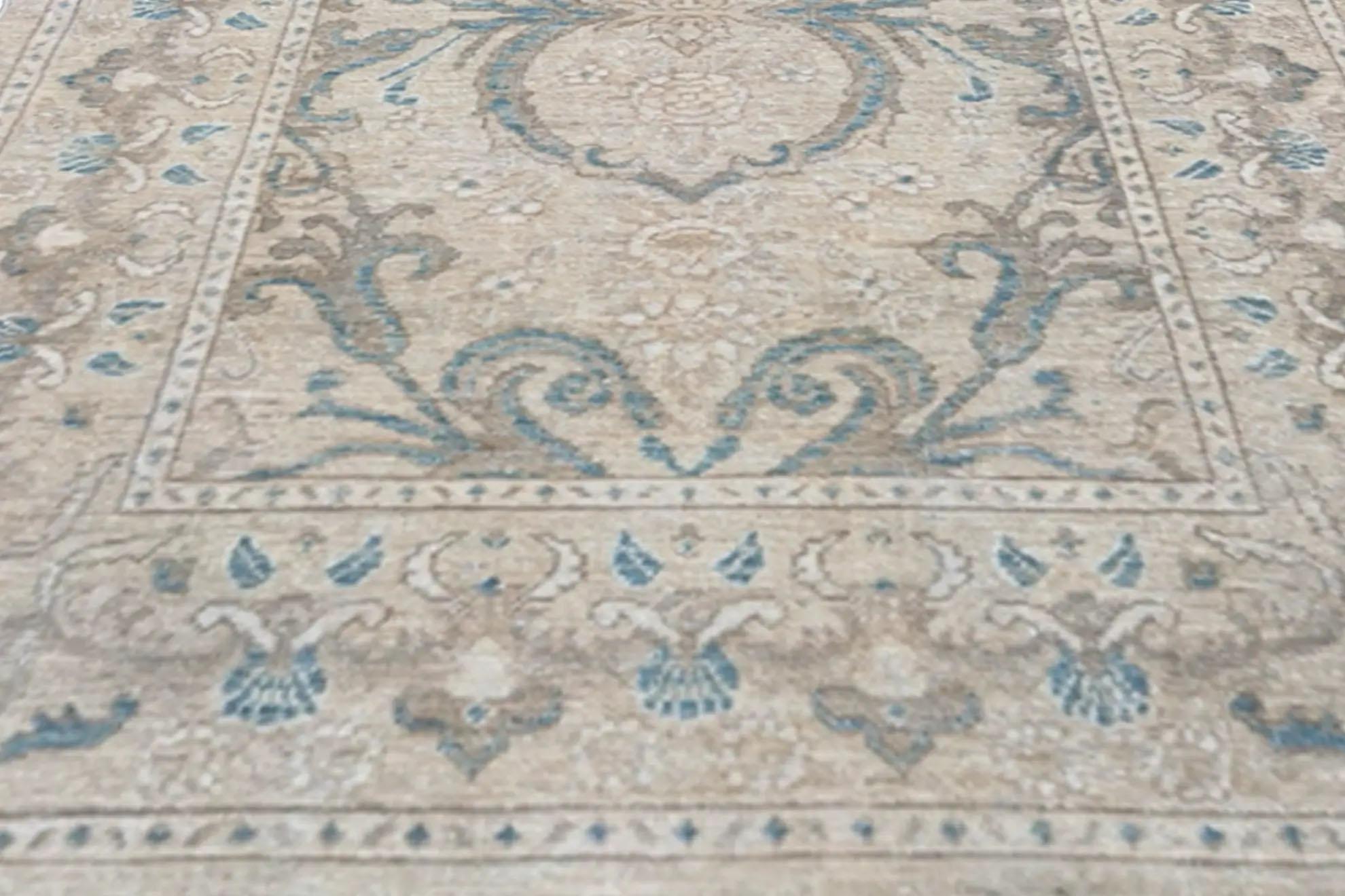 20ième siècle Afghanistan Tapis de course ivoire - Tabriz Design (38 x 140) en vente
