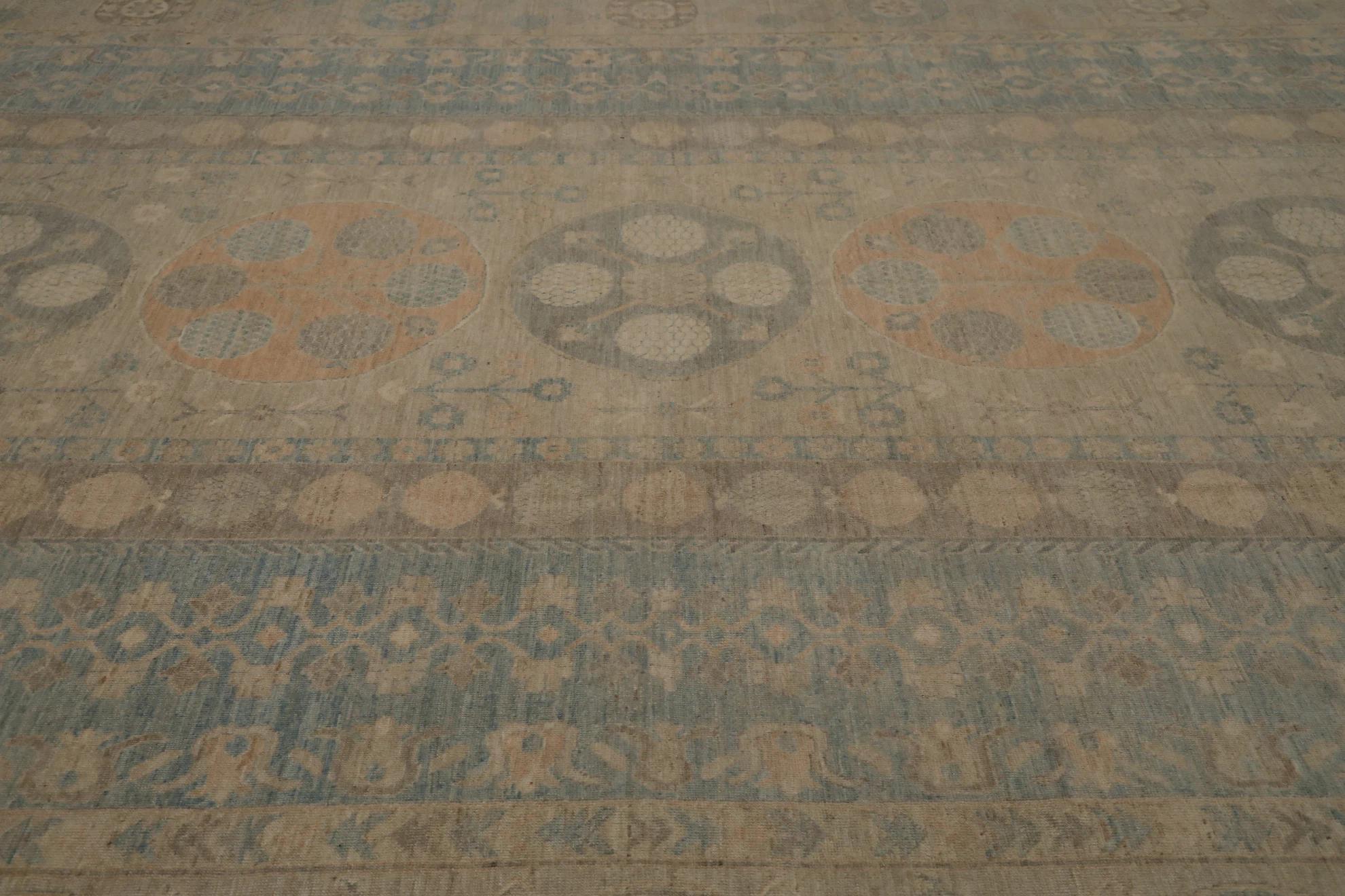Afghanistan Khotan Over Size Teppich - Wolle Blau Elfenbein Taupe - 99667 (20. Jahrhundert) im Angebot