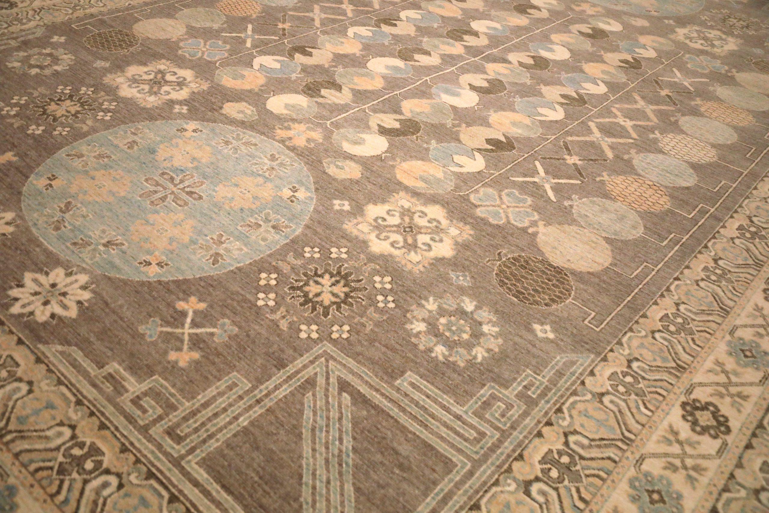 Afghanistan Khotan Over Size Teppich - Wolle Braun Elfenbein Design - 93638 (Stammeskunst) im Angebot