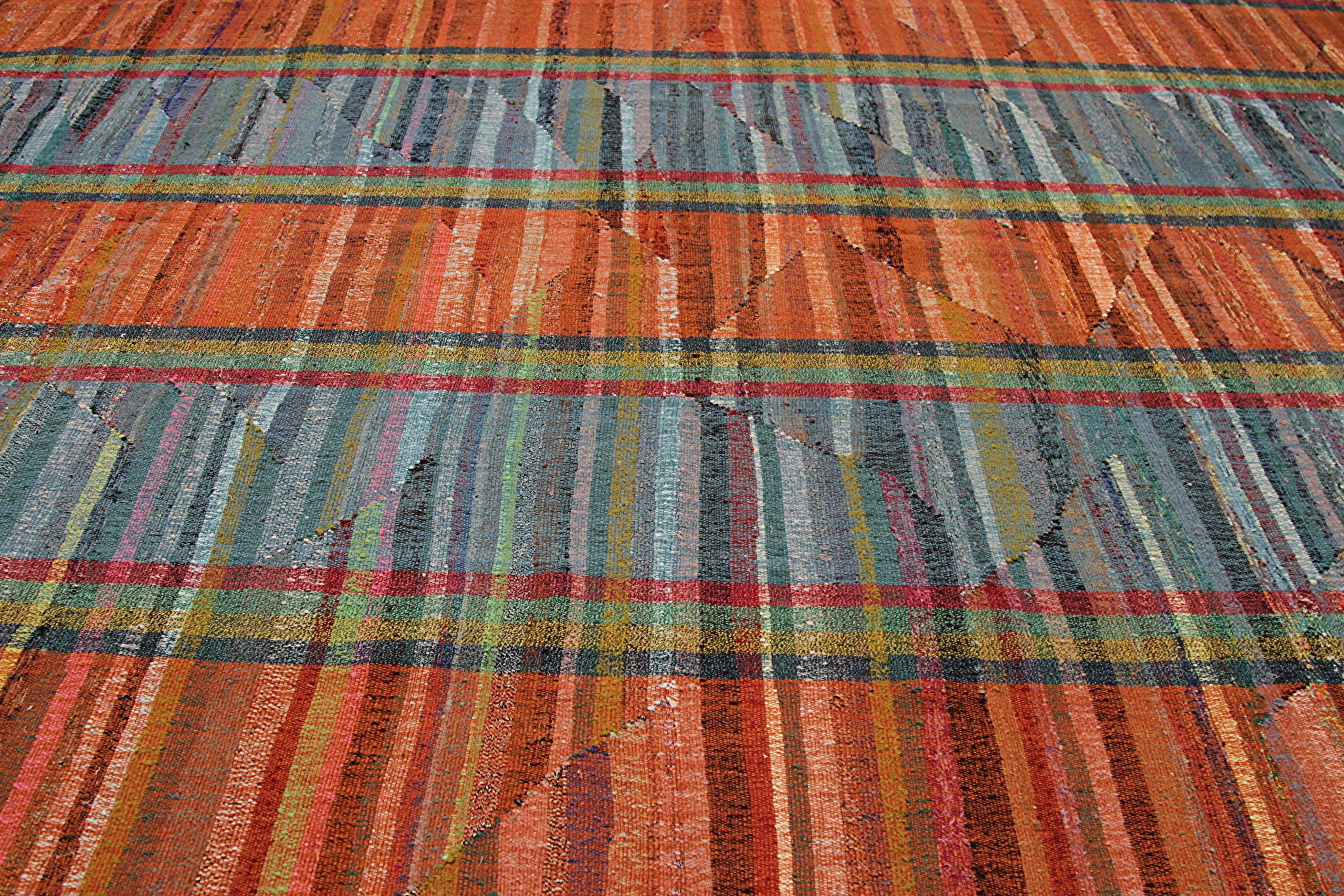 Tapis Kilim d'Afghanistan datant d'environ 1990, motif en laine bleu vert rouge - 90016 Excellent état - En vente à Dallas, TX