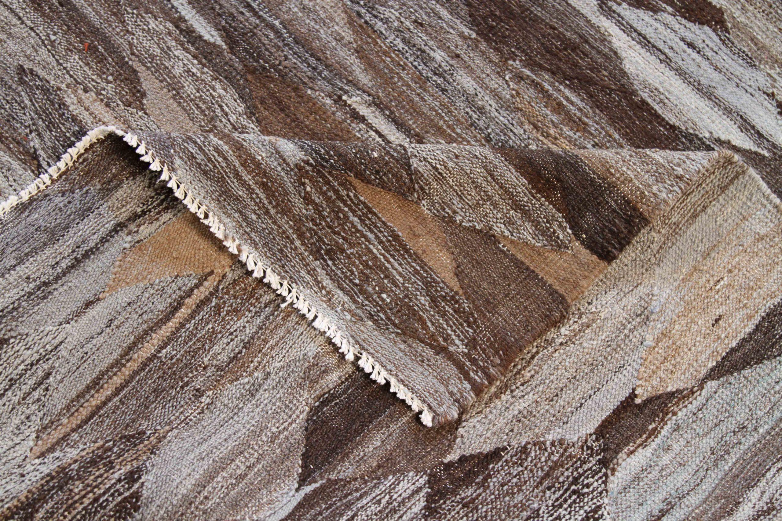 Afghanistan Kilim Area Rugs Circa 1990 - Wolle Blau Braun Elfenbein 70707 im Zustand „Hervorragend“ im Angebot in Dallas, TX