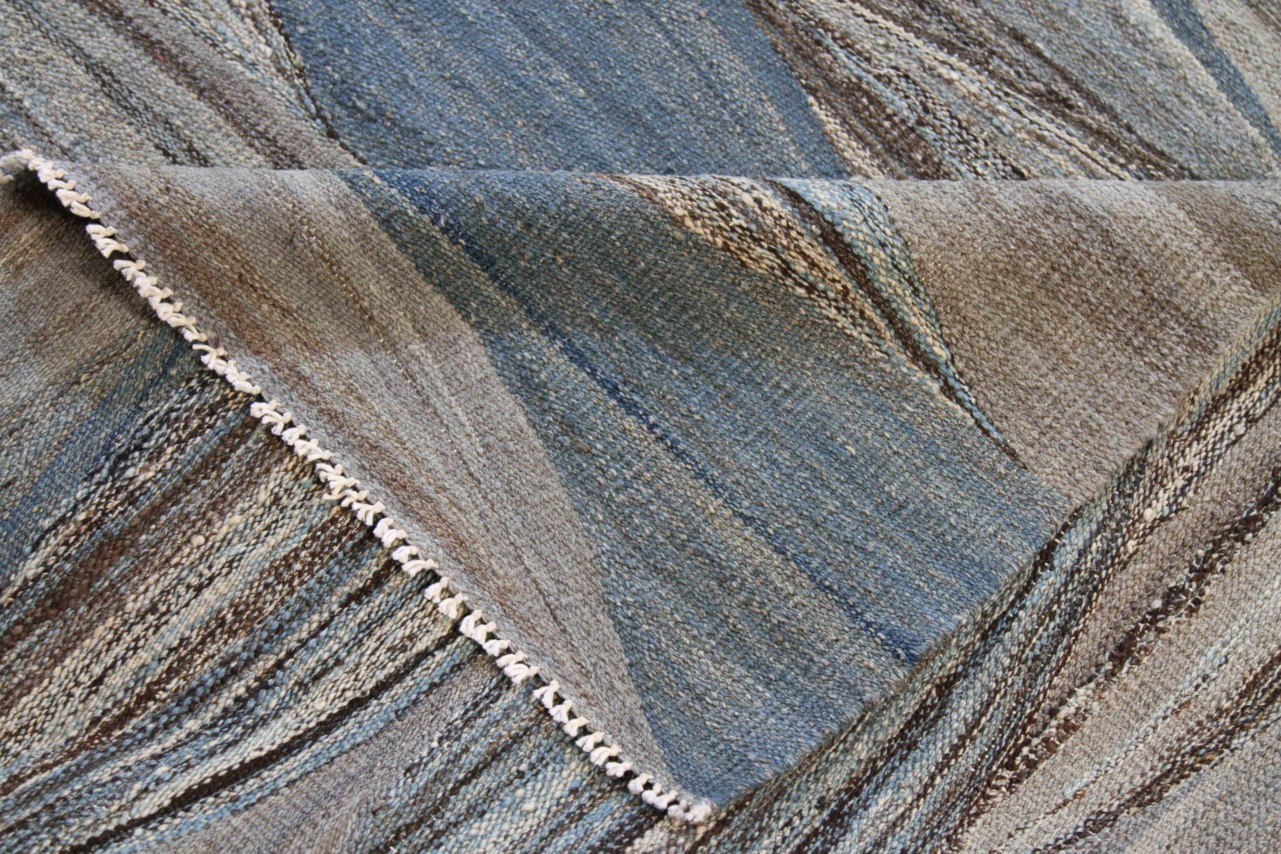 20th Century Afghanistan Kilim Area Rugs Circa 1990 - Wool Blue Brown Ivory 70708 For Sale