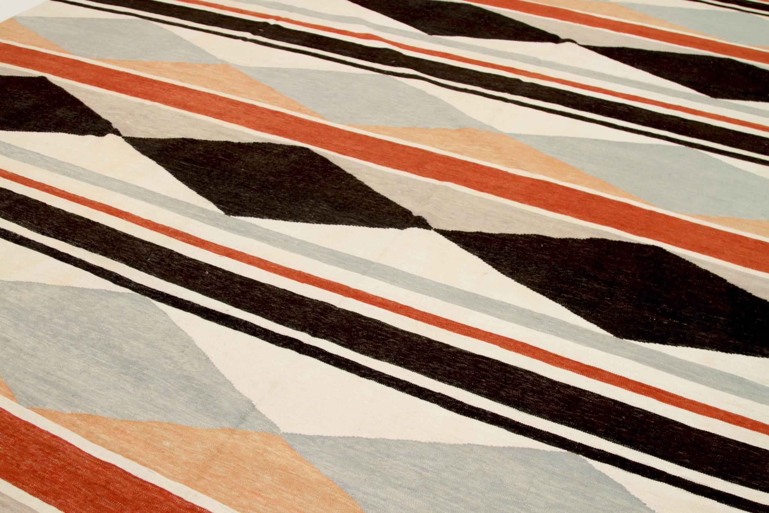 Rug & Kilim Afghanistan Circa 1990 - Laine Brown Gray Orange Red - 92085 Excellent état - En vente à Dallas, TX