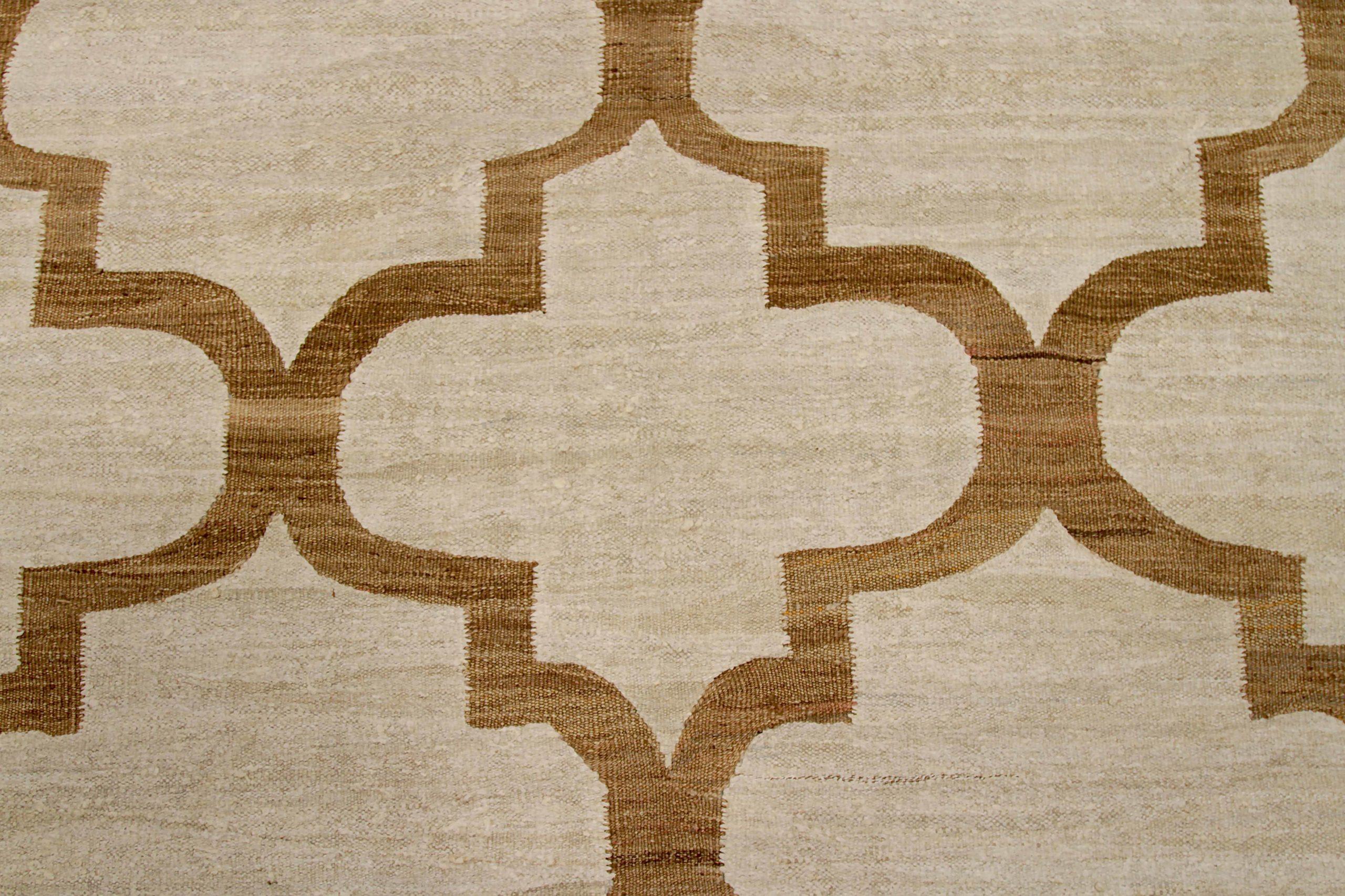 20ième siècle Afghanistan Rugs Kilim Circa 1990 - Laine Brown Ivory Yellow Design - 92109 en vente