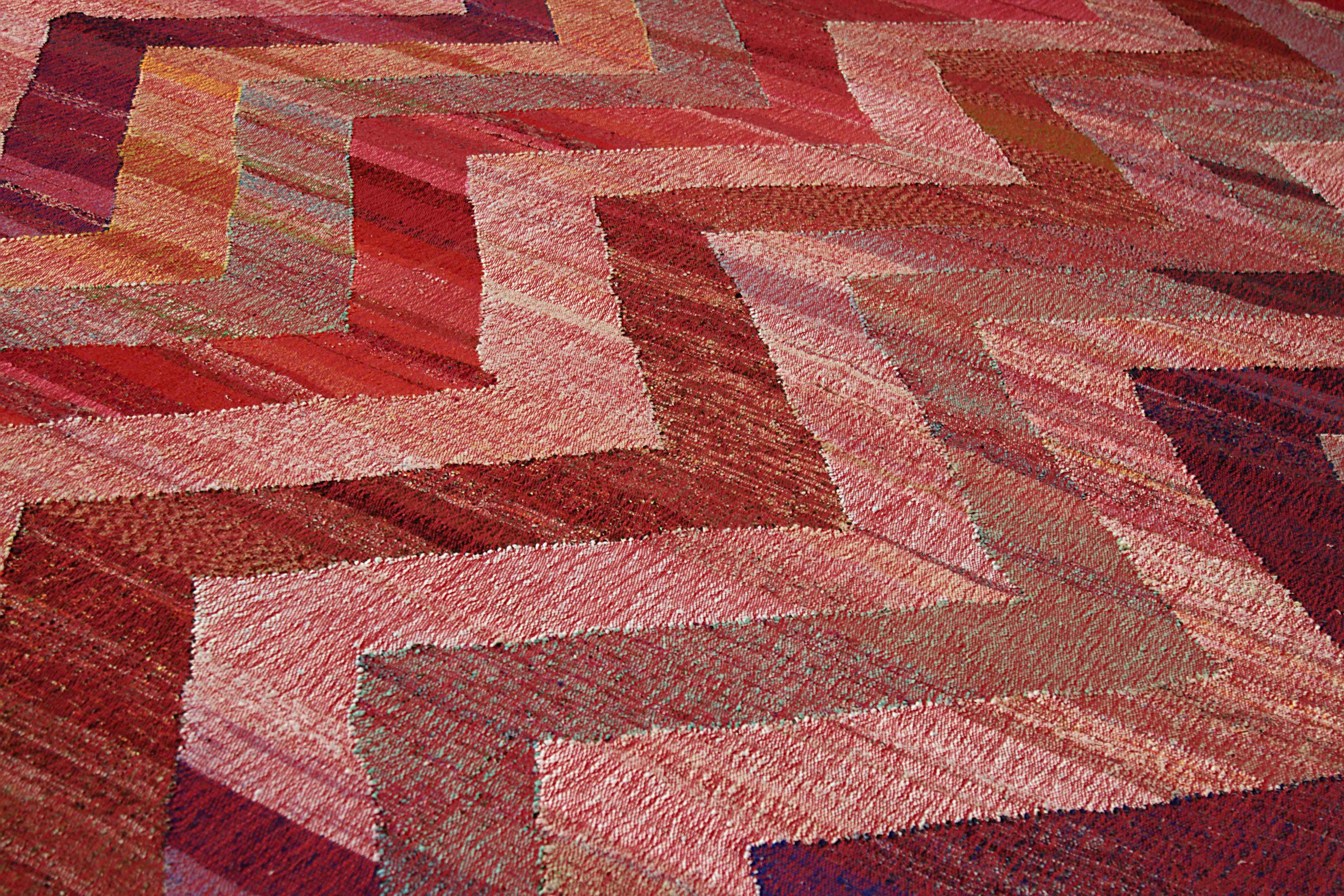 20th Century Afghanistan Kilim Over Size Rug Circa 1990 - Wool Orange Pink Red Design - 90012 For Sale