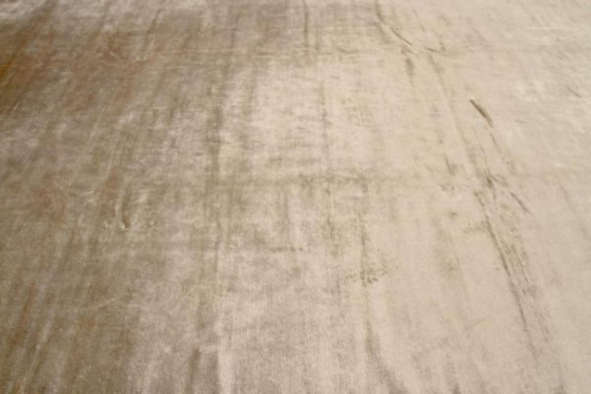 Tribal Tapis modernes d'Afghanistan - Design en laine ivoire - 92059 en vente