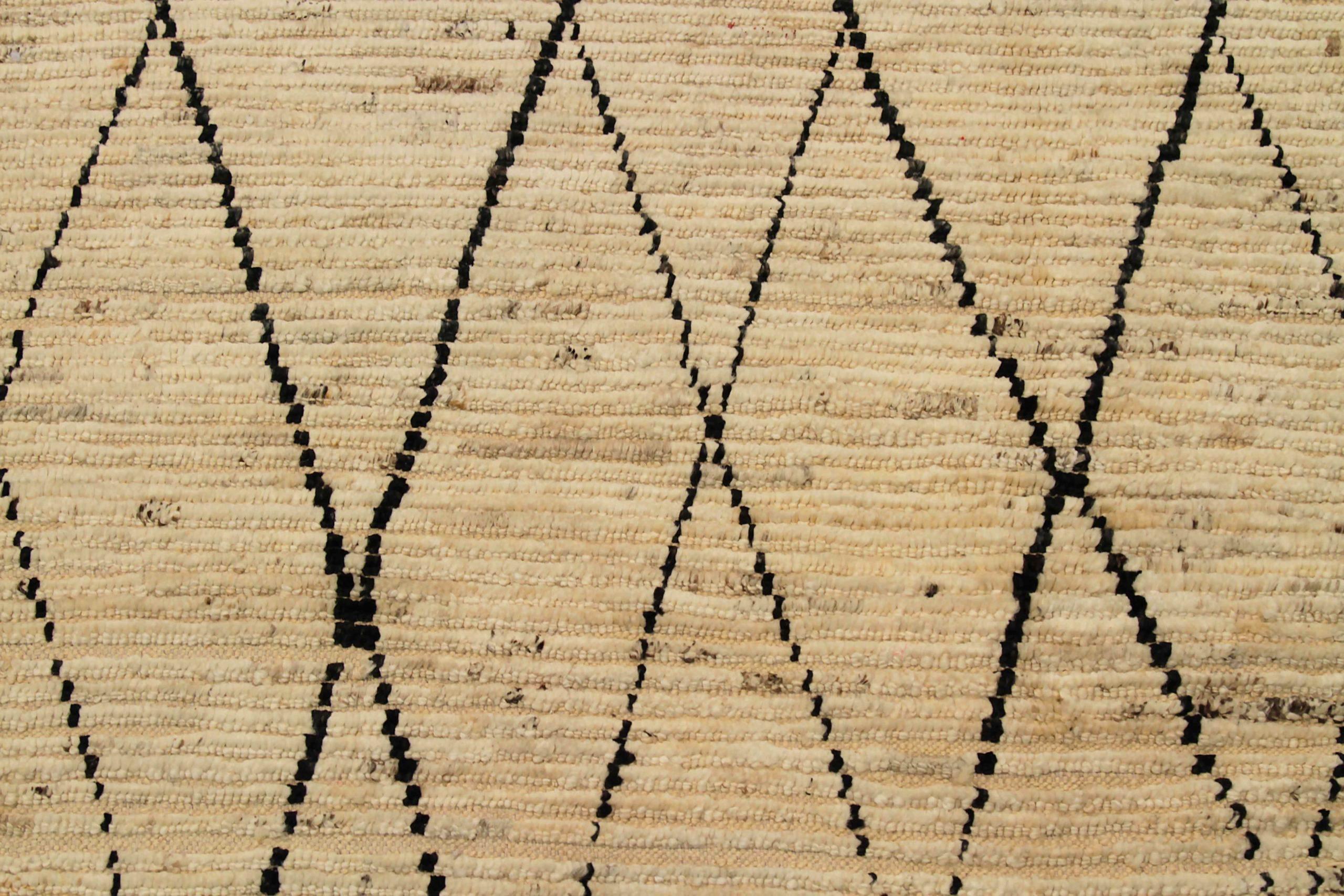 Afghanistan Moroccan Area Rugs Circa 1990 - Wool Black Ivory Design - 90508 For Sale 1