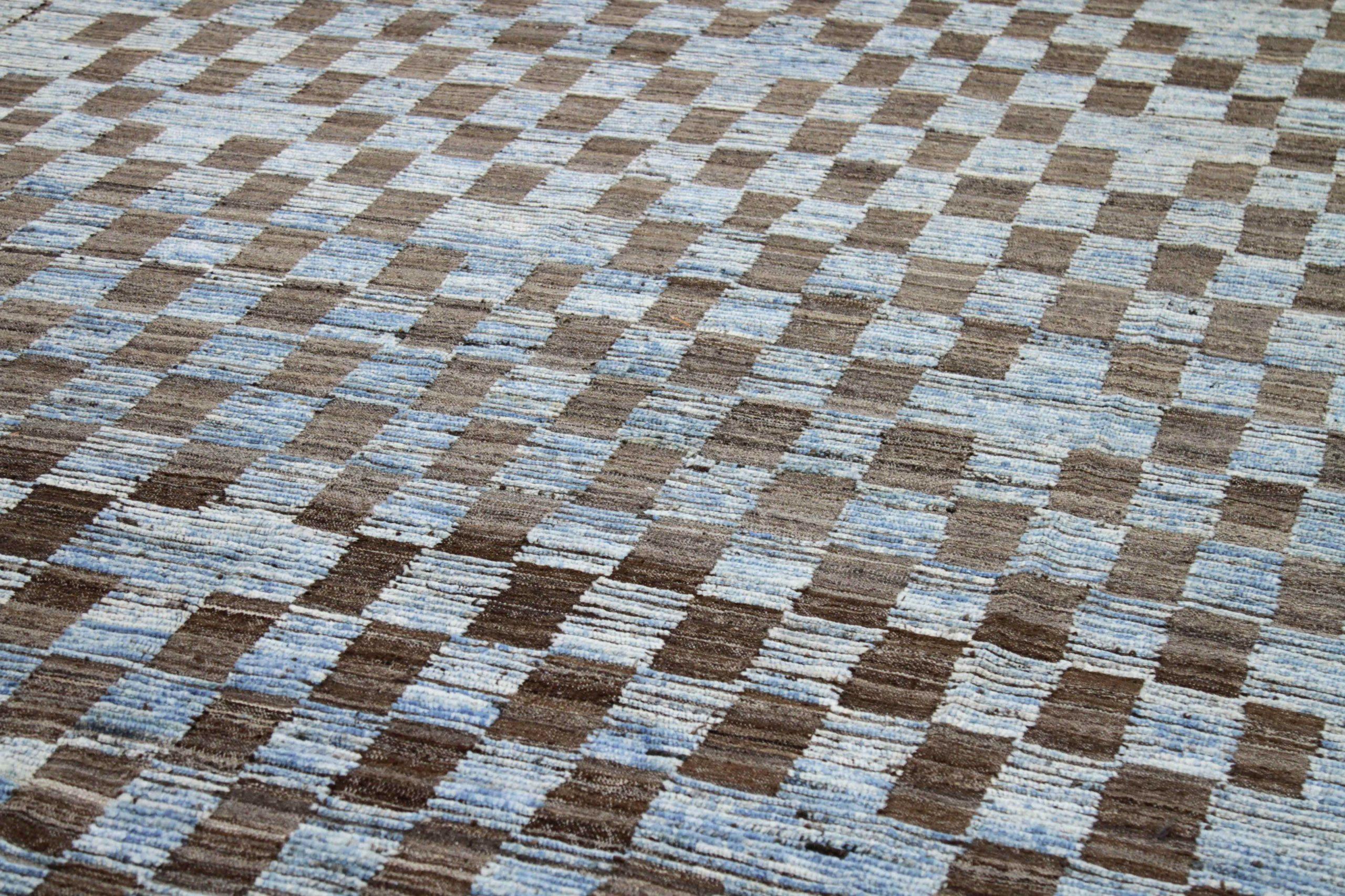 Afghanistan Moroccan Area Rugs Circa 1990 - Wool Blue Brown Design - 89885 In Excellent Condition For Sale In Dallas, TX