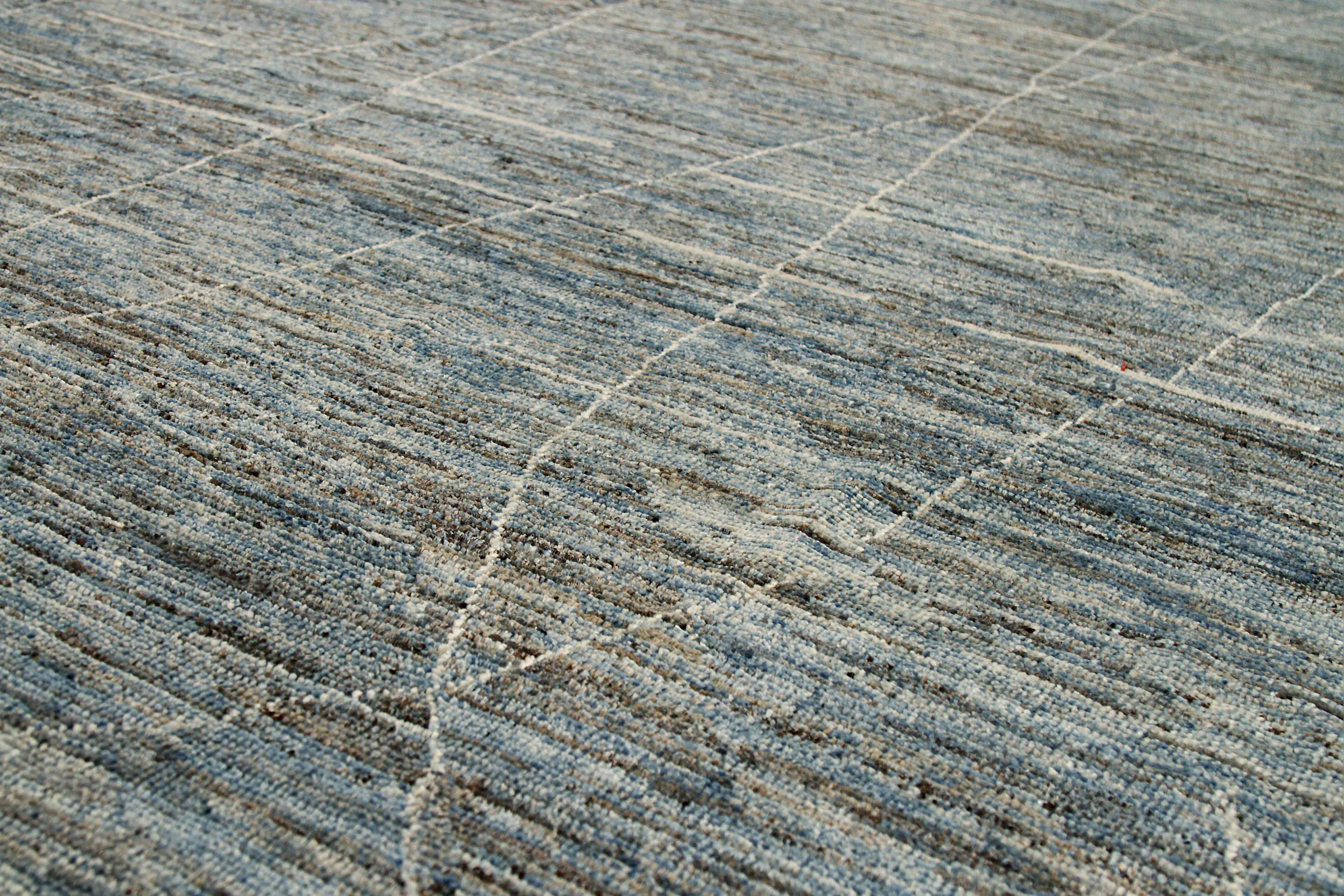 20th Century Afghanistan Moroccan Area Rugs Circa 1990 - Wool Blue Gray Ivory Design - 90445 For Sale