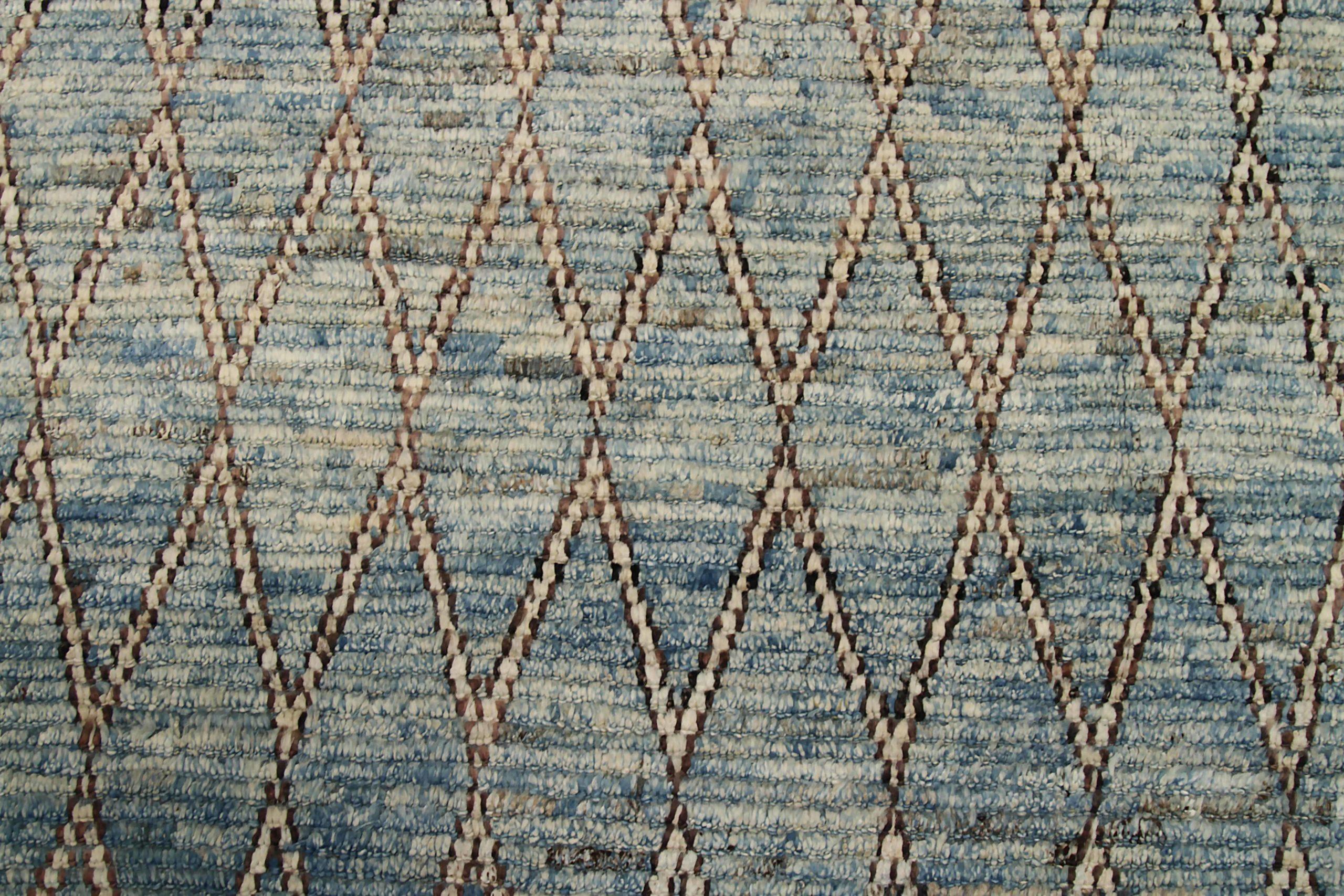 Afghanistan Moroccan Area Rugs Circa 1990 - Wool Blue Ivory Design - 90496 For Sale 1