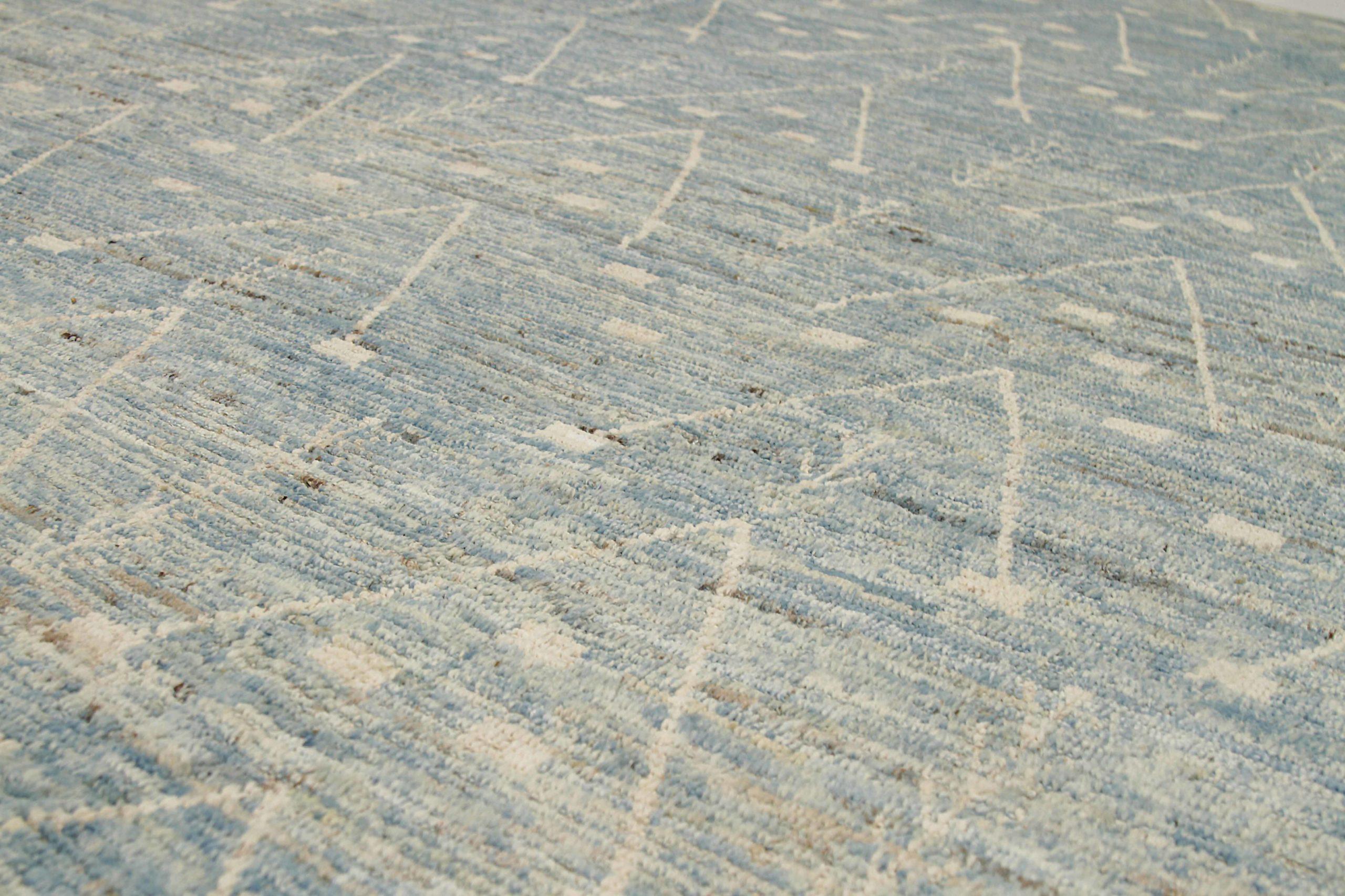 Marokkanische Afghanistan-Teppiche Circa 1990 - Wolle Blau Elfenbein Design - 90540 im Zustand „Hervorragend“ im Angebot in Dallas, TX