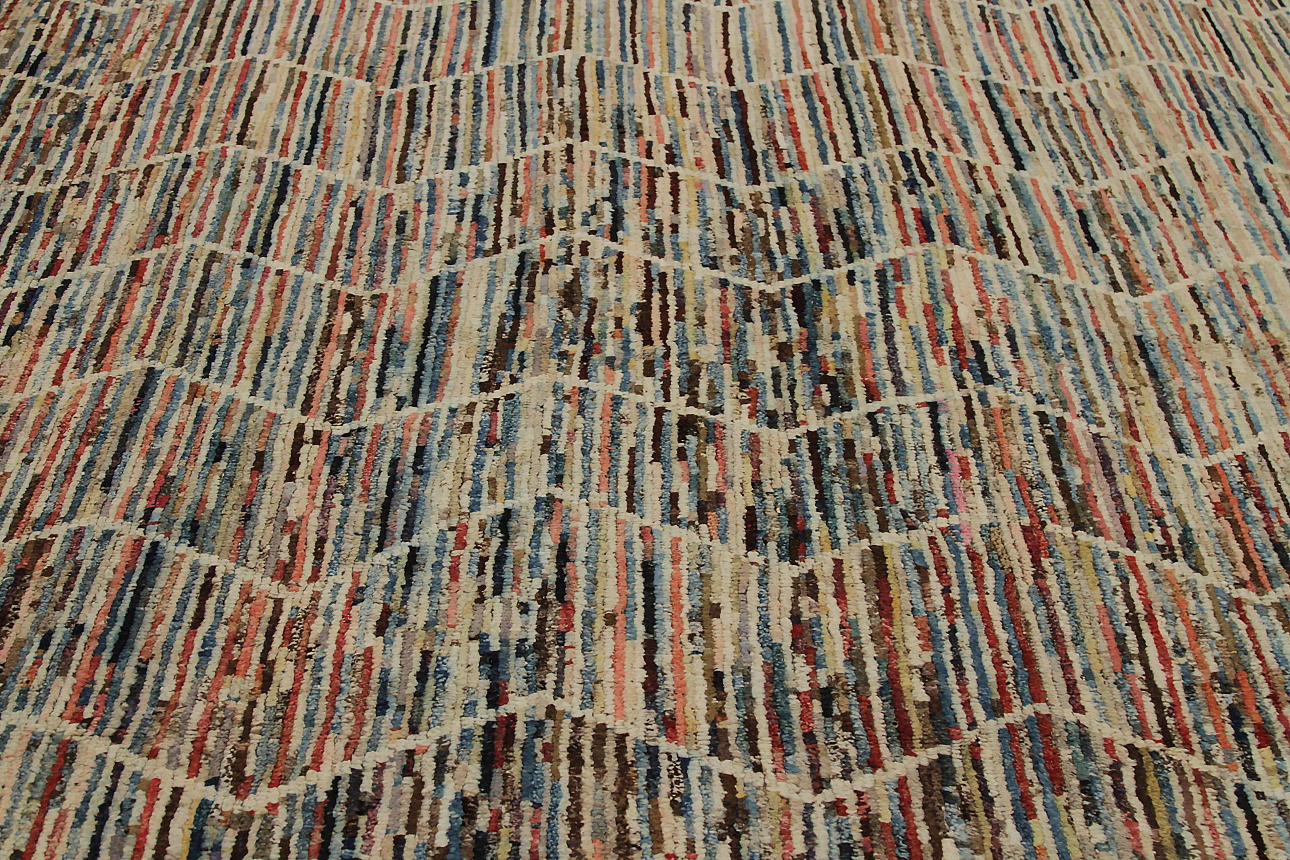 Afghanistan Moroccan Area Rugs Circa 1990 - Wool Blue Ivory Pink Design - 90562 In Excellent Condition For Sale In Dallas, TX