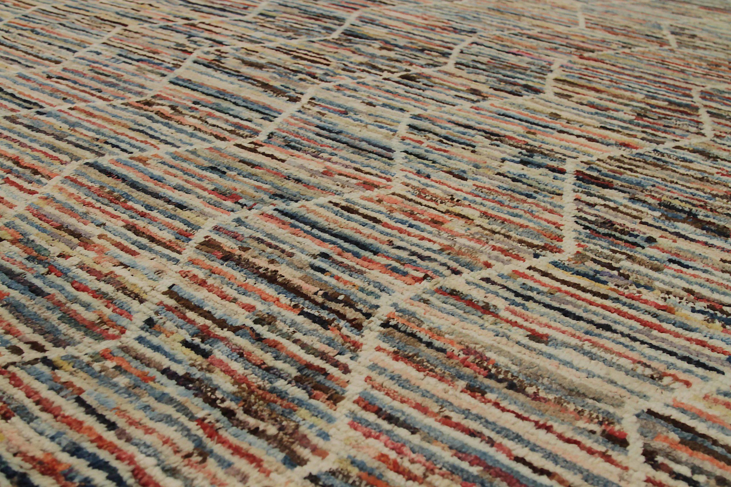 20th Century Afghanistan Moroccan Area Rugs Circa 1990 - Wool Blue Ivory Pink Design - 90562 For Sale