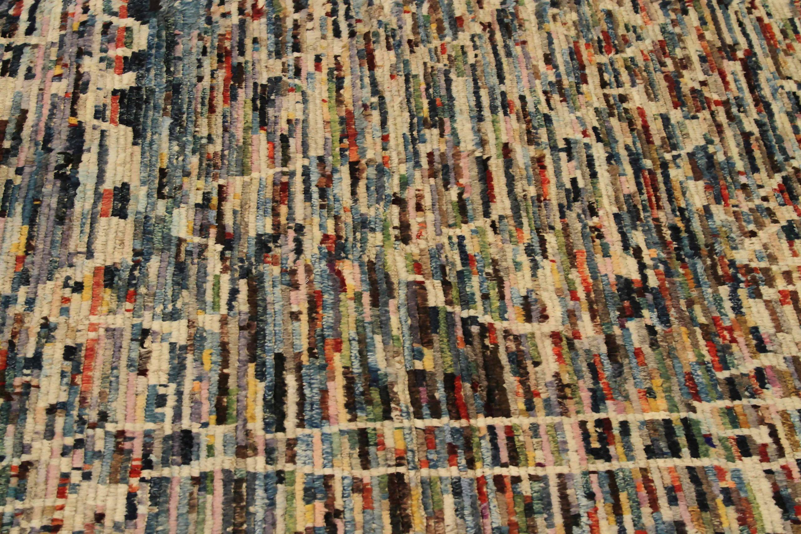 20th Century Afghanistan Moroccan Area Rugs Circa 1990 - Wool Blue Ivory Red Design - 90411 For Sale
