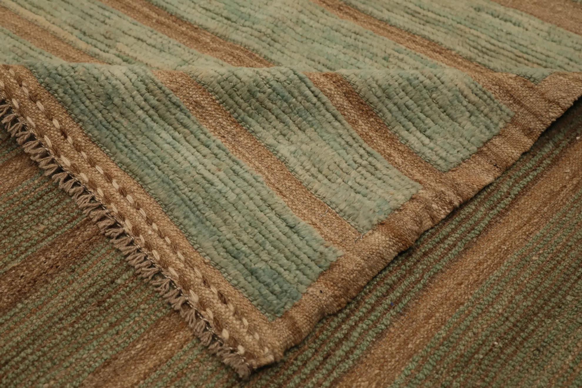 Tribal Afghanistan Tapis de zone marocain Circa 1990 - Wool Brown Green Design - 98439 en vente