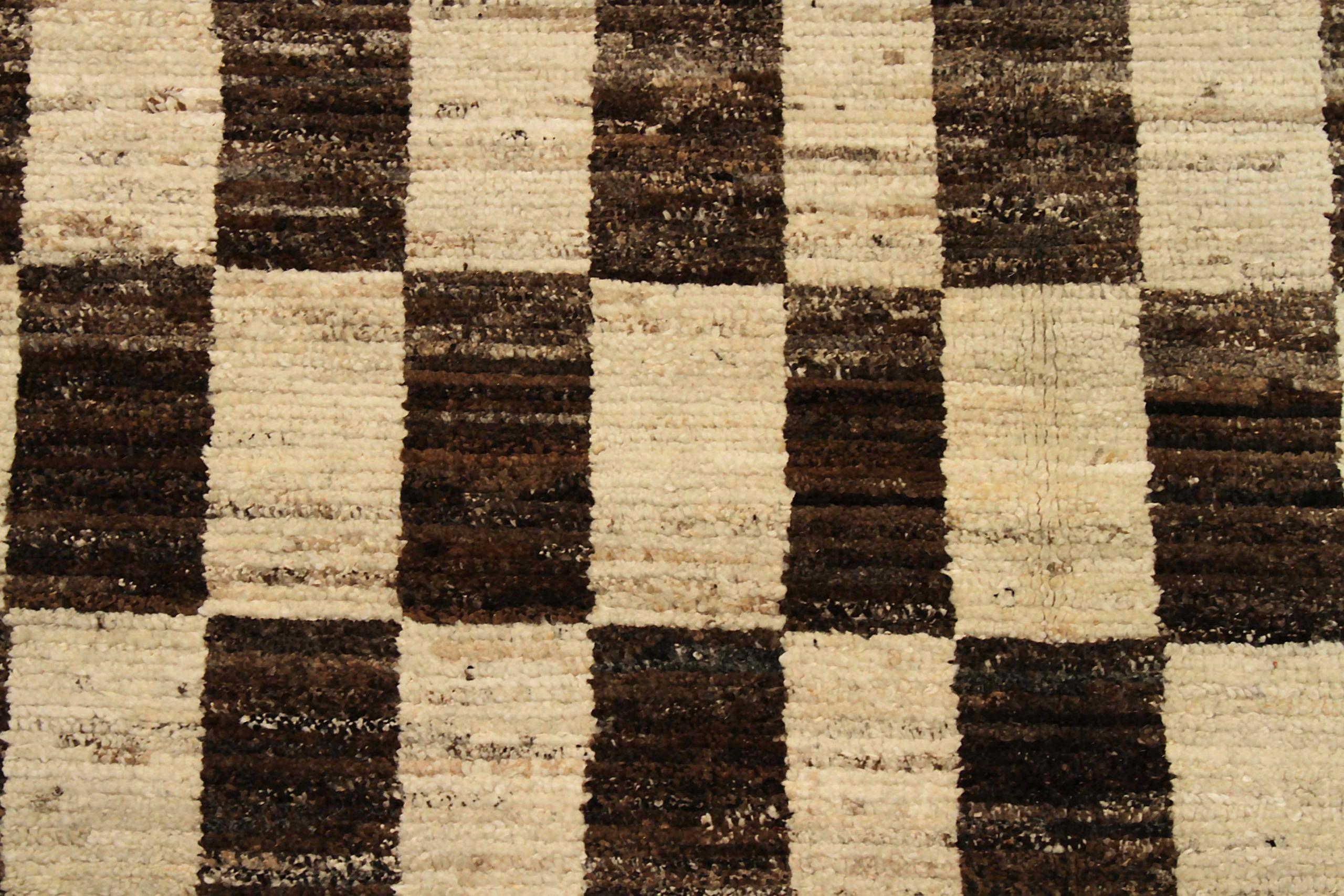 Afghanistan Moroccan Area Rugs Circa 1990 - Wool Brown Ivory Design - 90488 For Sale 1