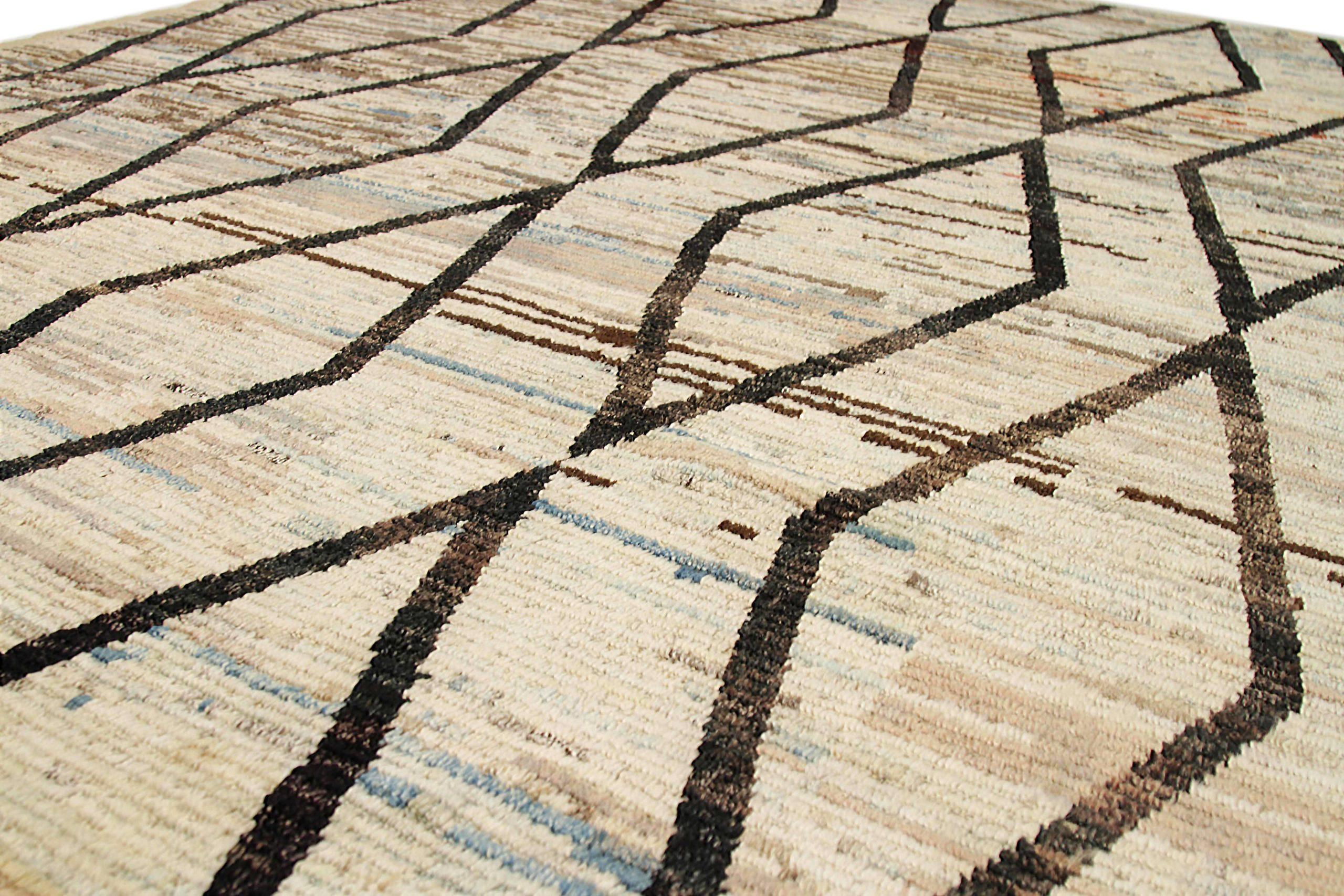 Afghanistan Moroccan Area Rugs Circa 1990 - Wool Brown Ivory Design - 90493 In Excellent Condition For Sale In Dallas, TX