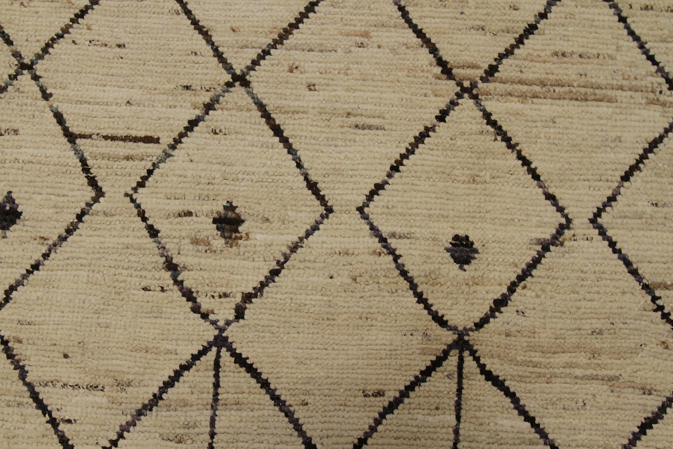 Afghanistan Moroccan Area Rugs Circa 1990 - Wool Brown Ivory Design - 90563 For Sale 1