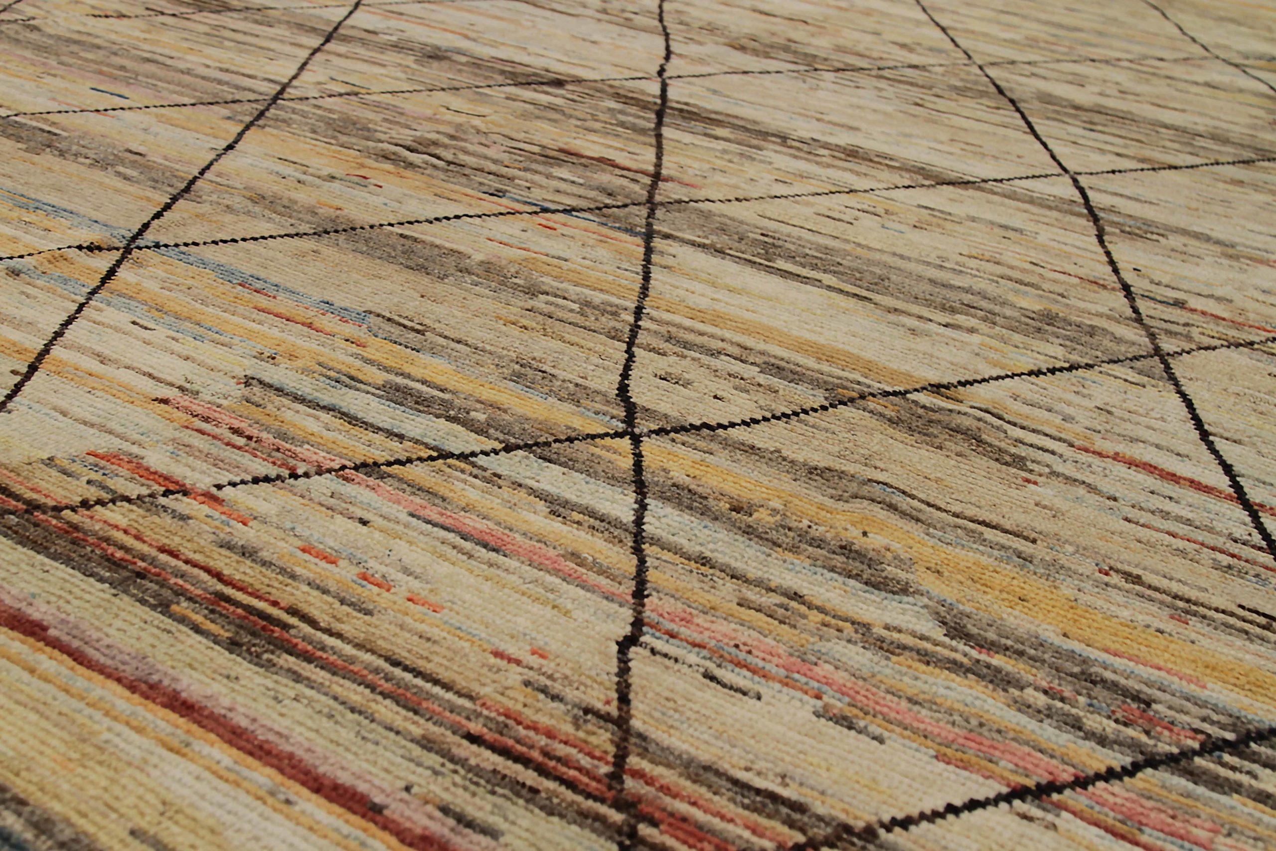 20ième siècle Afghanistan Tapis marocain Circa 1990 - Laine Brown Ivoire Rouge Jaune - 90514 en vente