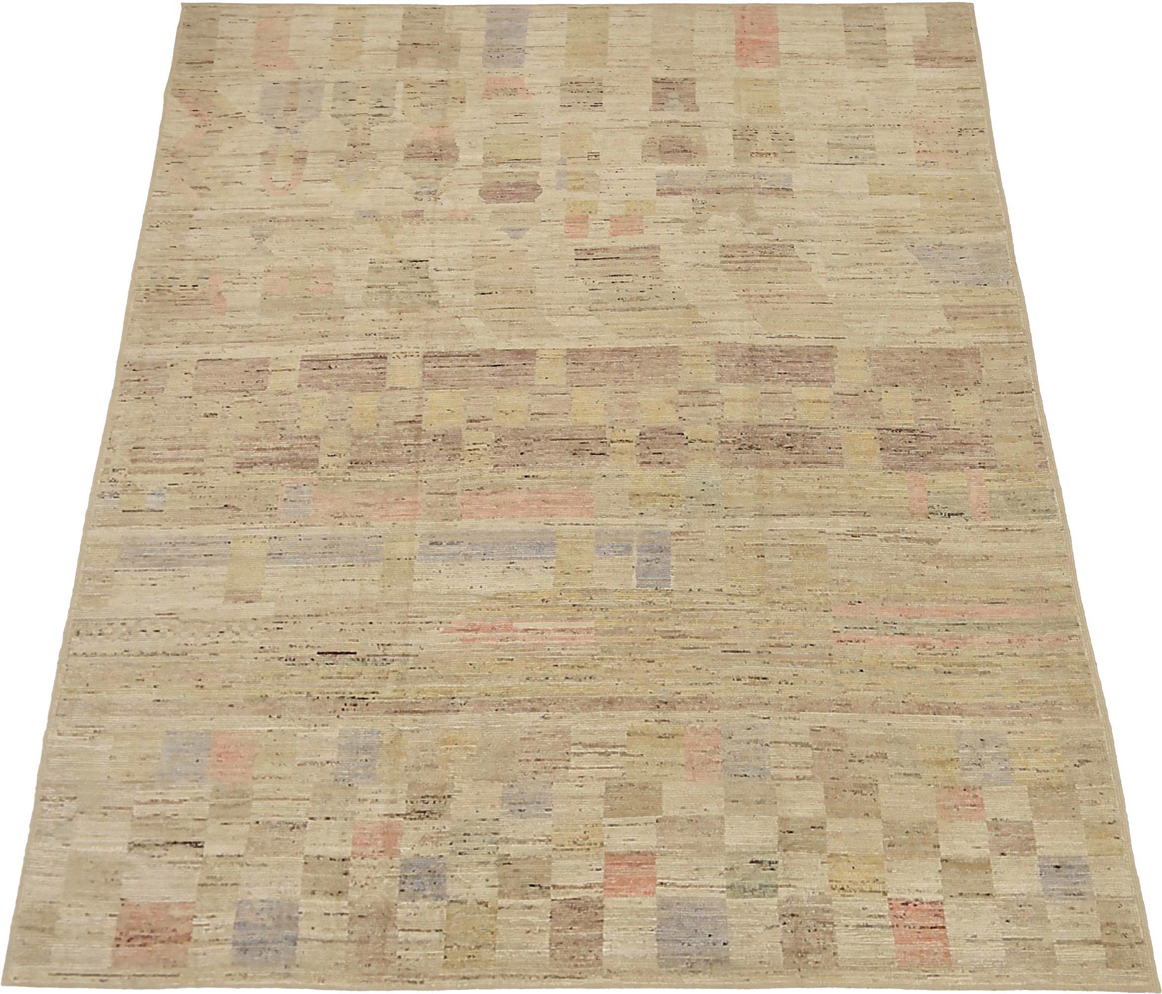 Scopri l'eleganza dell'Afghanistan marocchino con i tappeti CIRCA del 1990. Progettato con lana e marrone-avorio-rosa-porpora-tortora, questo design esclusivo è perfetto per valorizzare il tuo spazio.