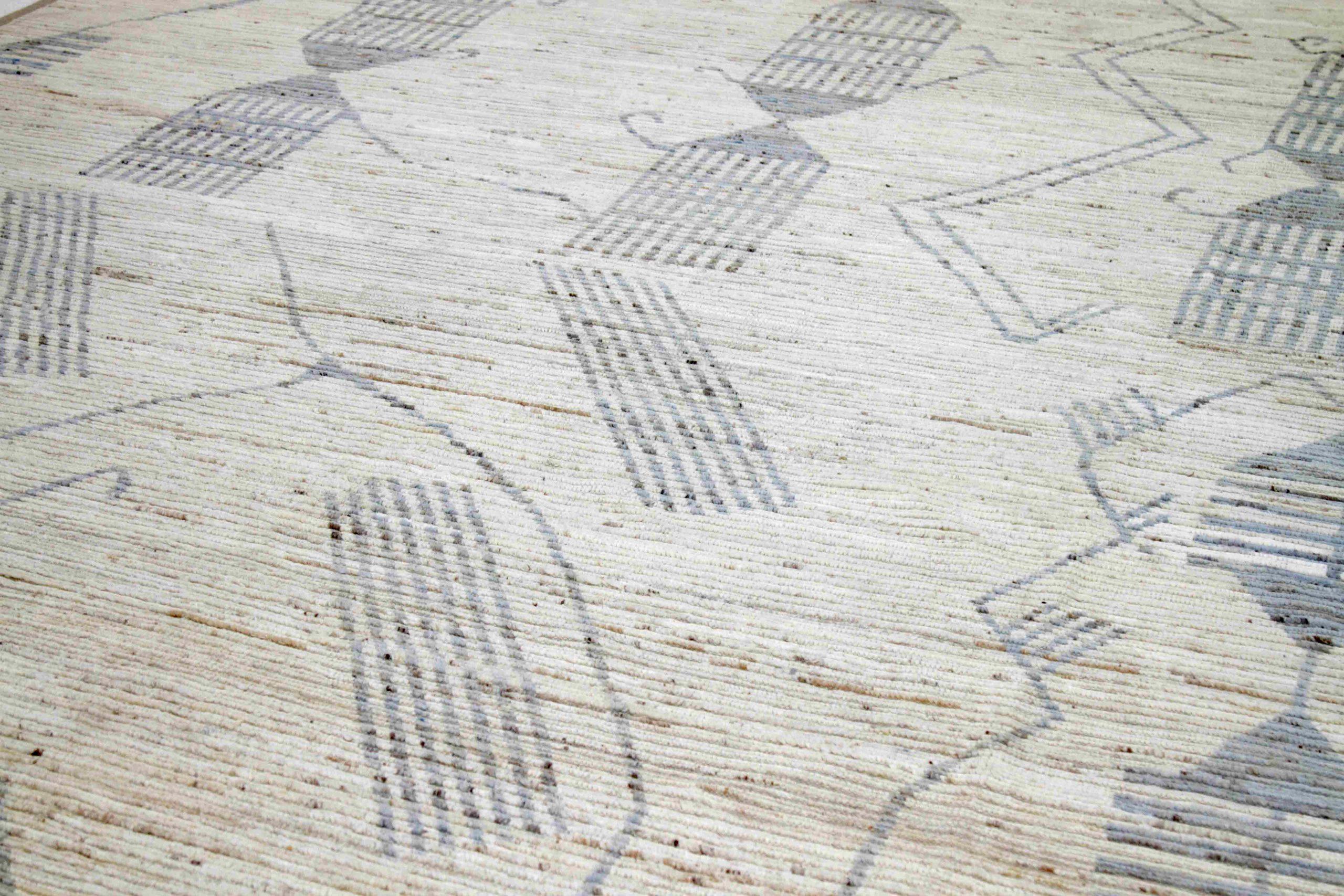 Afghanistan Moroccan Area Rugs Circa 1990 - Wool Gray Ivory Design - 89917 In Excellent Condition For Sale In Dallas, TX