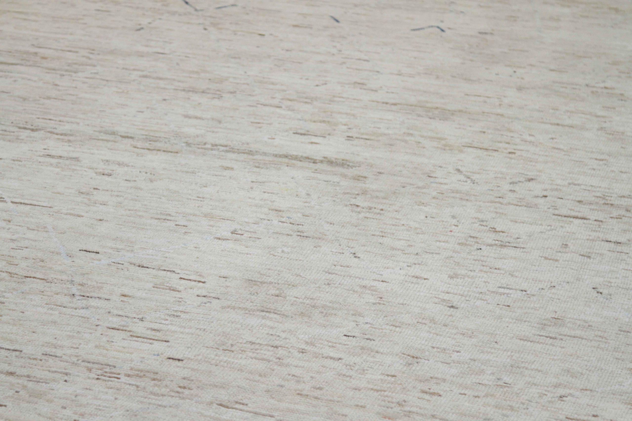 Marokkanische Afghanistan-Teppiche Circa 1990 - Wolle Elfenbein Design - 89847 im Zustand „Hervorragend“ im Angebot in Dallas, TX