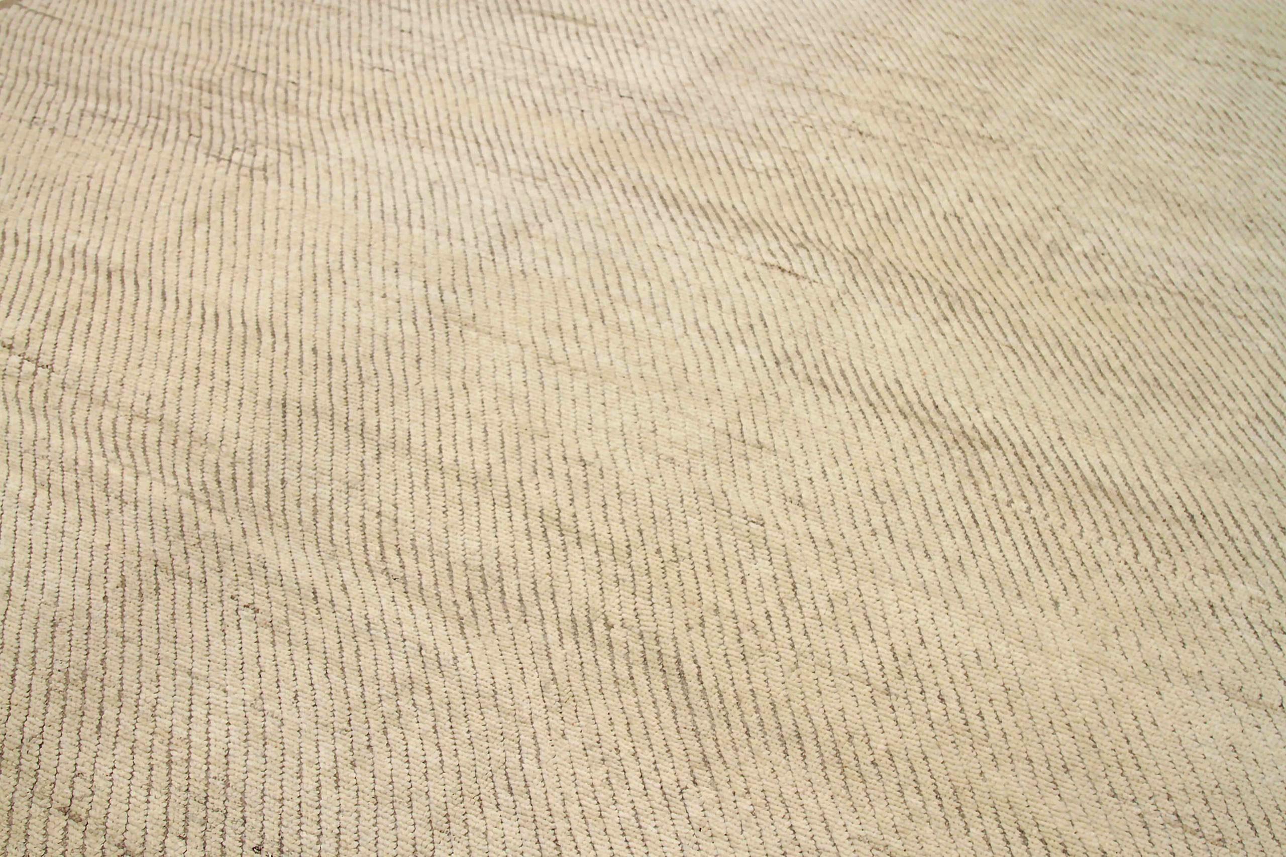 Afghanistan Moroccan Area Rugs Circa 1990 - Wool Ivory Design - 92267 In Excellent Condition For Sale In Dallas, TX