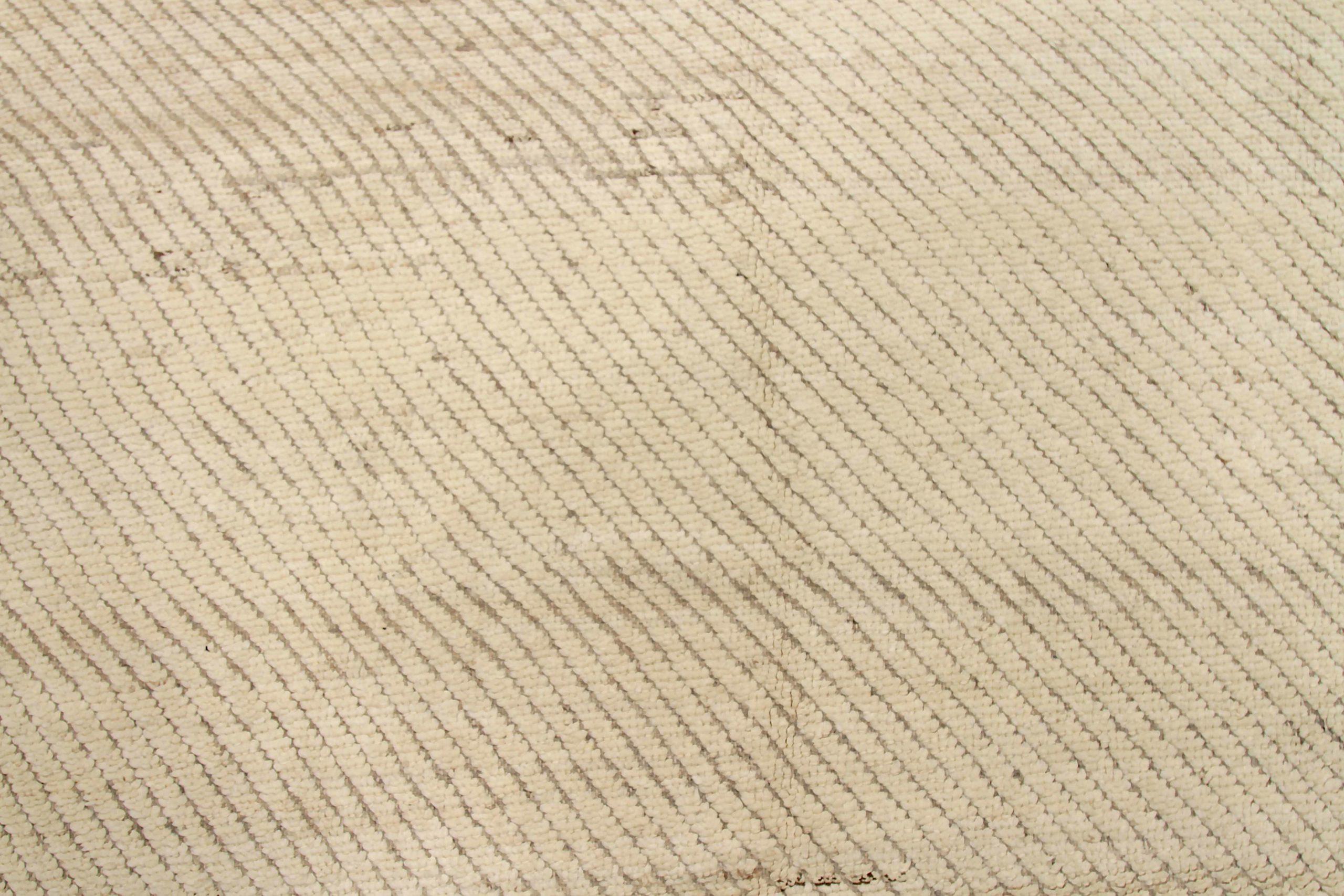 20th Century Afghanistan Moroccan Area Rugs Circa 1990 - Wool Ivory Design - 92267 For Sale