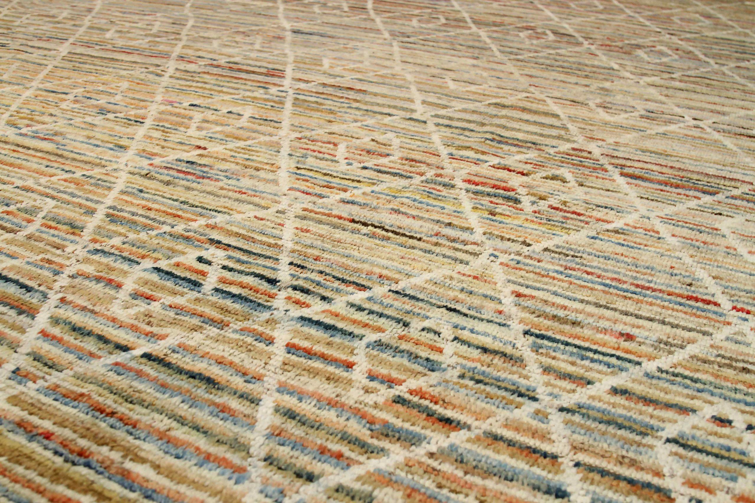 Afghanistan Moroccan Area Rugs Circa 1990 - Wool Ivory Pink Yellow - 90418 In Excellent Condition For Sale In Dallas, TX