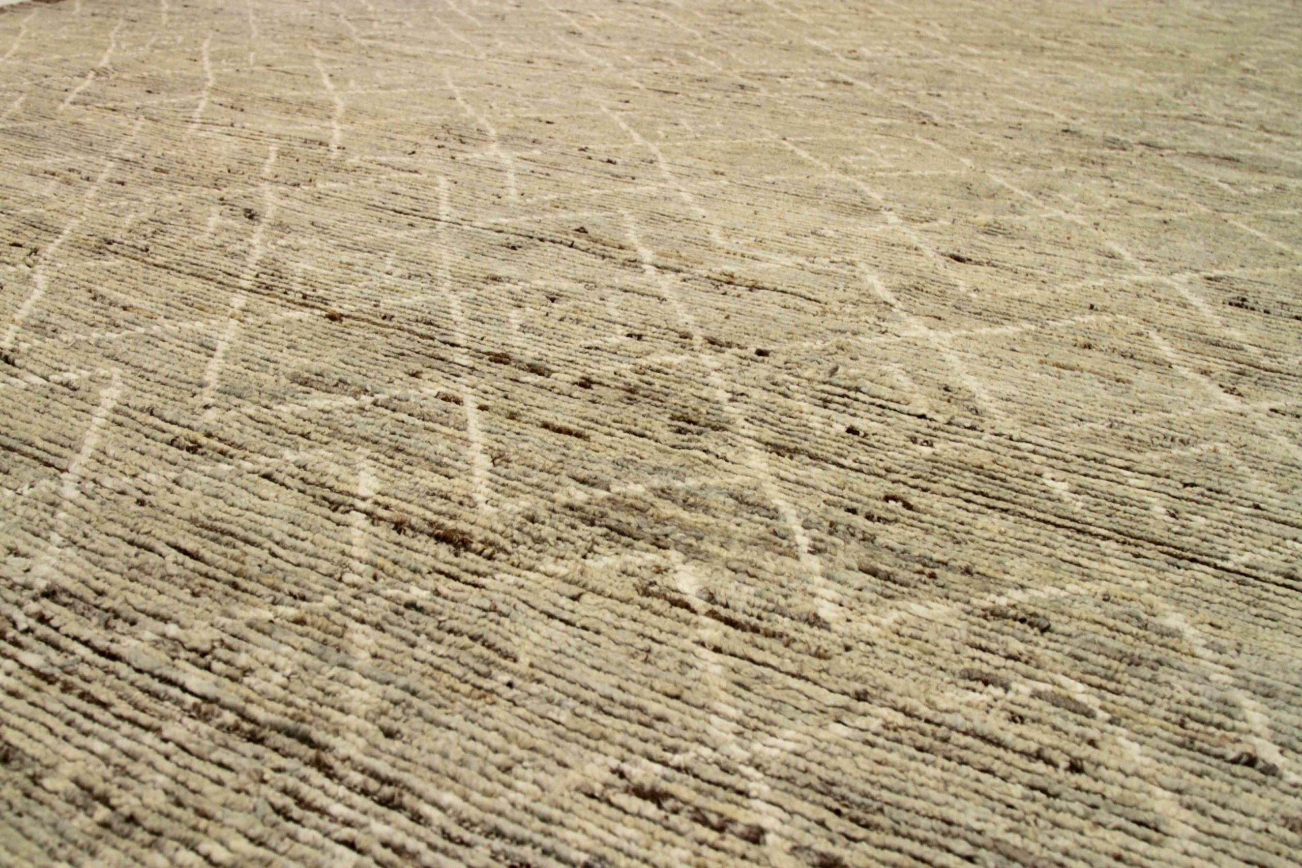 Marokkanische Afghanistan-Teppiche Circa 1990 - Wolle Elfenbein Taupe Design - 90575 im Zustand „Hervorragend“ im Angebot in Dallas, TX