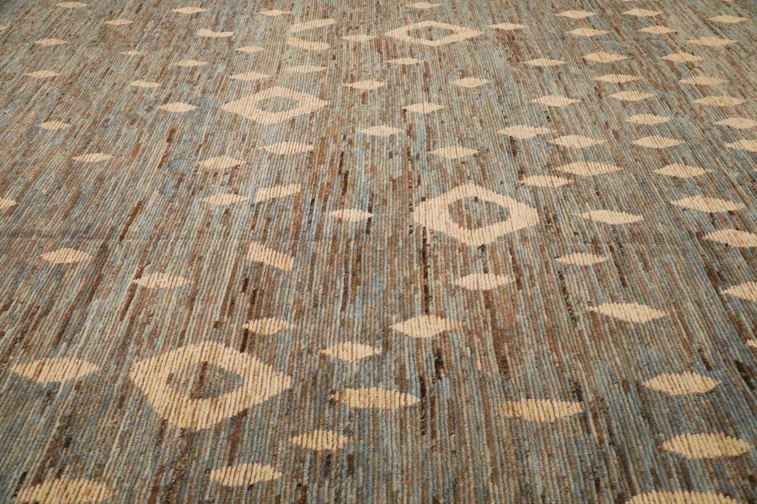 20ième siècle Afghanistan Tapis de sol marocain - Laine Bleu Brown Design/One - 96350 en vente
