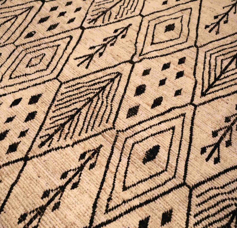 Afghano Tappeti Afghanistan Moroccan Area Rugs - Lana Marrone Avorio Design - 96381 in vendita