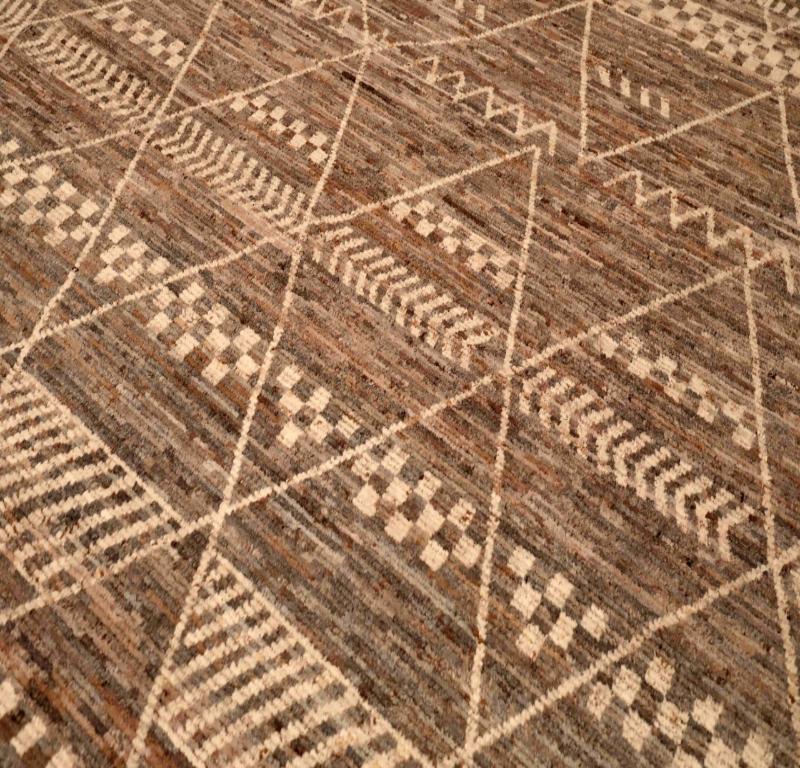 Afghano Tappeti Afghanistan Moroccan Area Rugs - Lana Marrone Avorio Design - 96384 in vendita