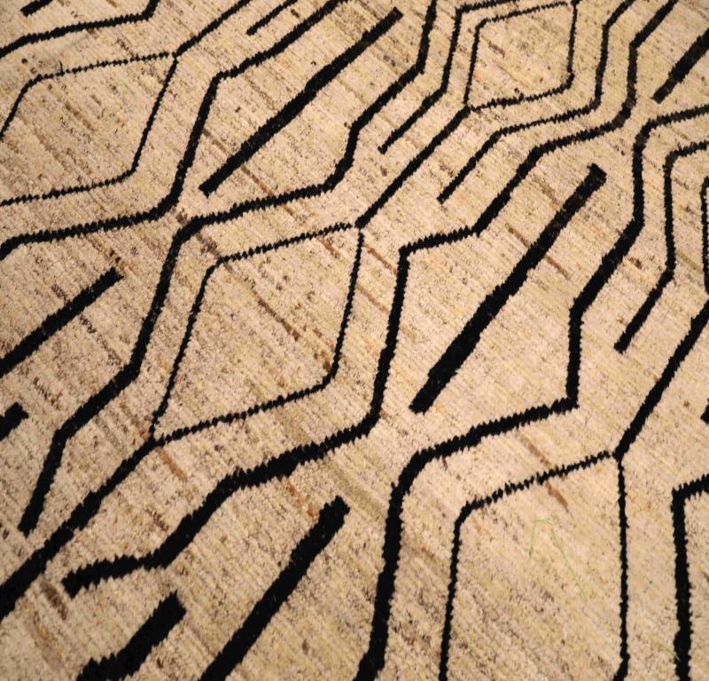 Marokkanische Teppiche aus Afghanistan - Wolle in elfenbeinfarbenem Design - 96360 (Afghanisch) im Angebot
